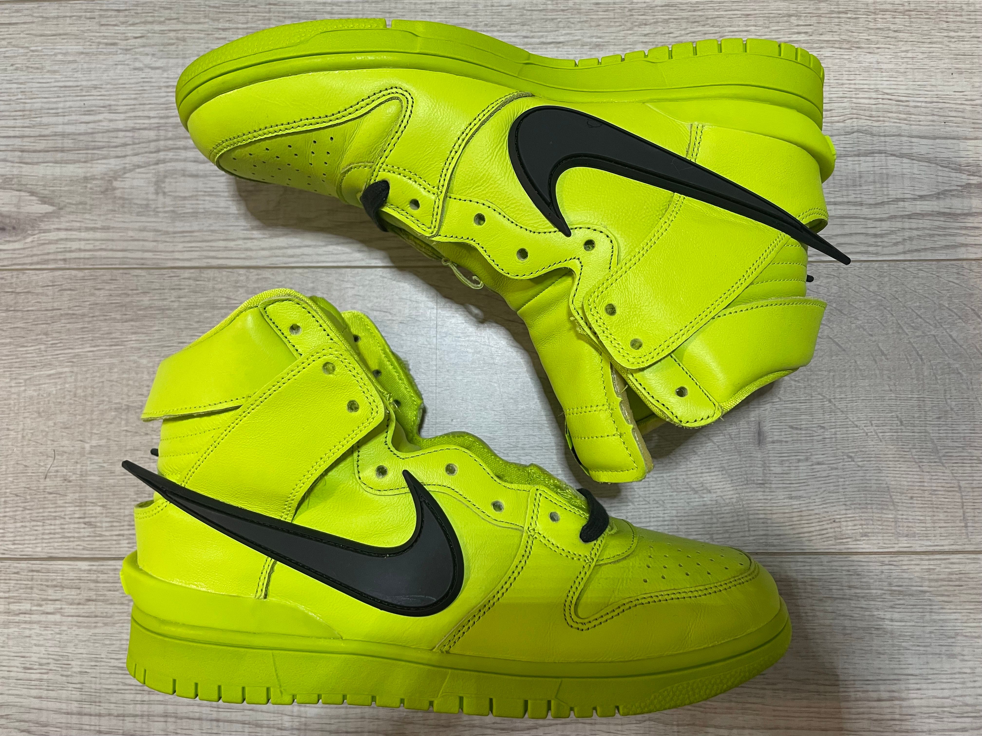AMBUSH × NIKE DUNK HIGH "FLASH LIME"