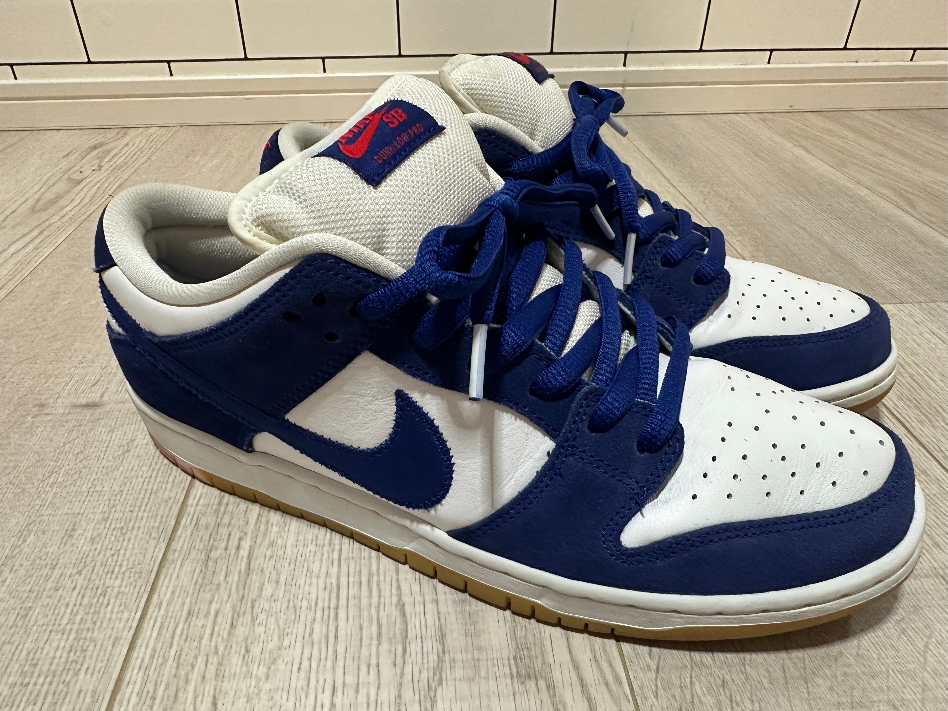 Nike SB Dunk Low "Los Angeles Dodgers/Deep Royal Blue"
