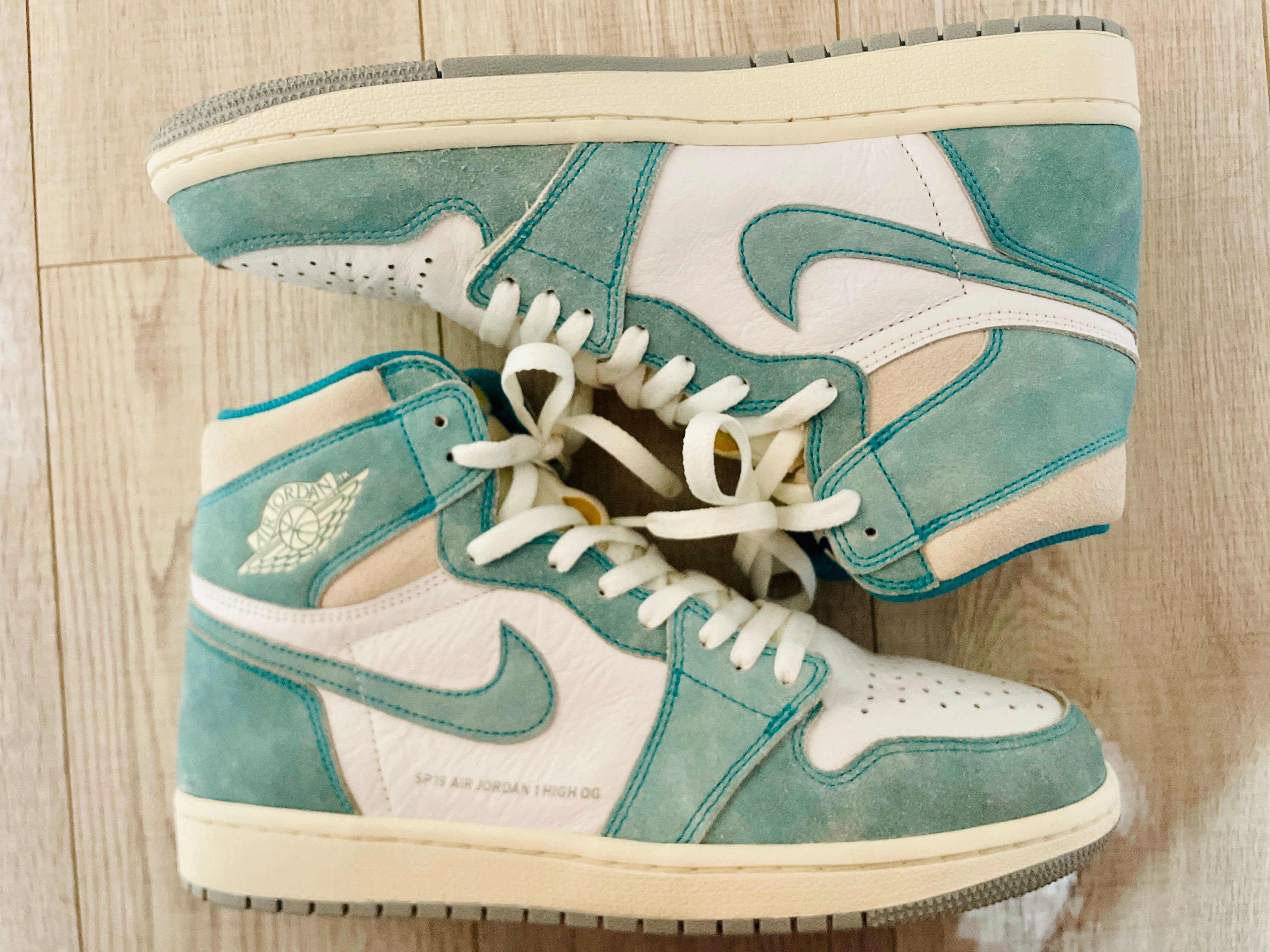 Nike Air Jordan 1 Retro High OG "Turbo Green"