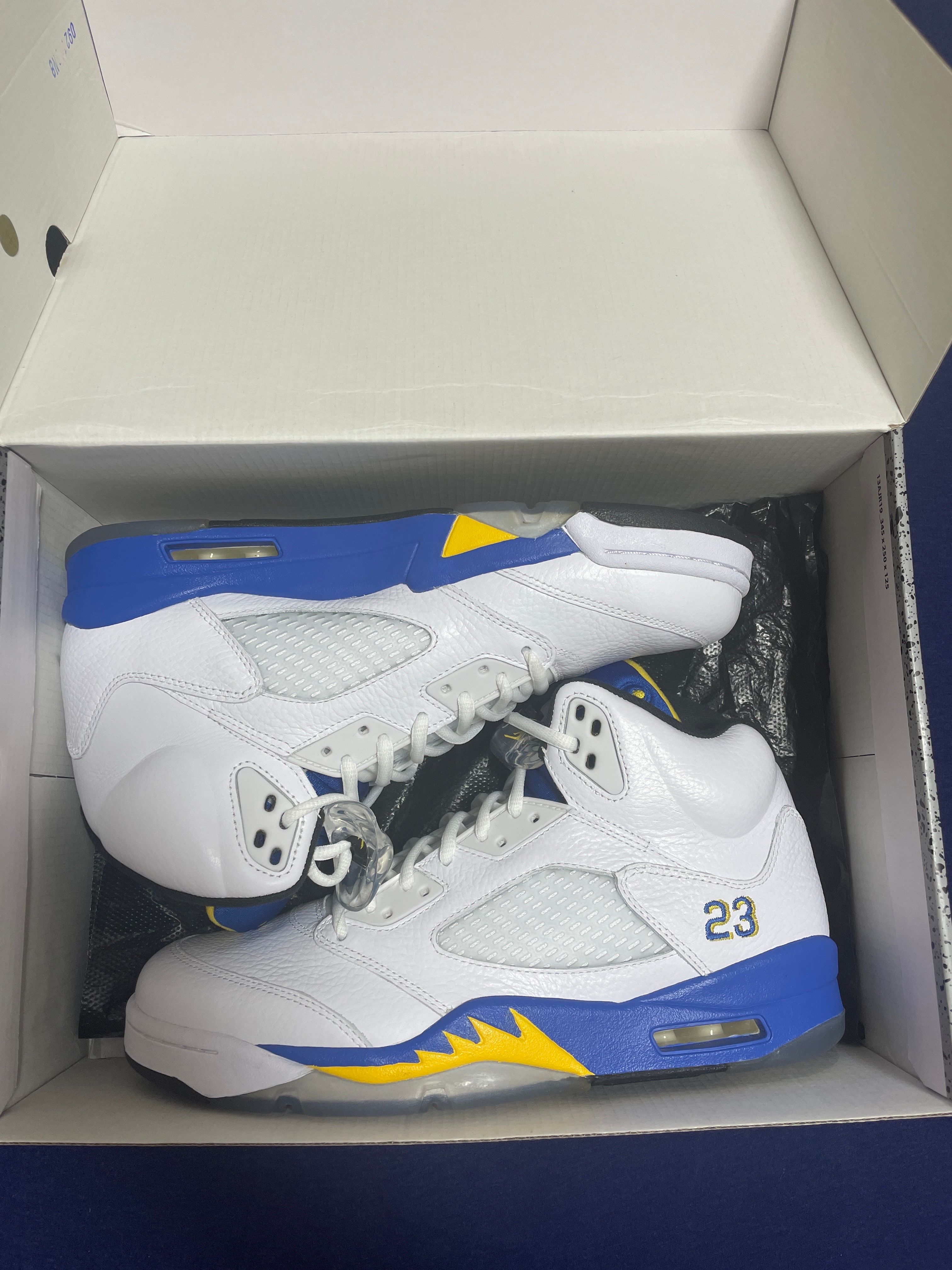 NIKE AIR JORDAN 5 RETRO "LANEY" (2013)