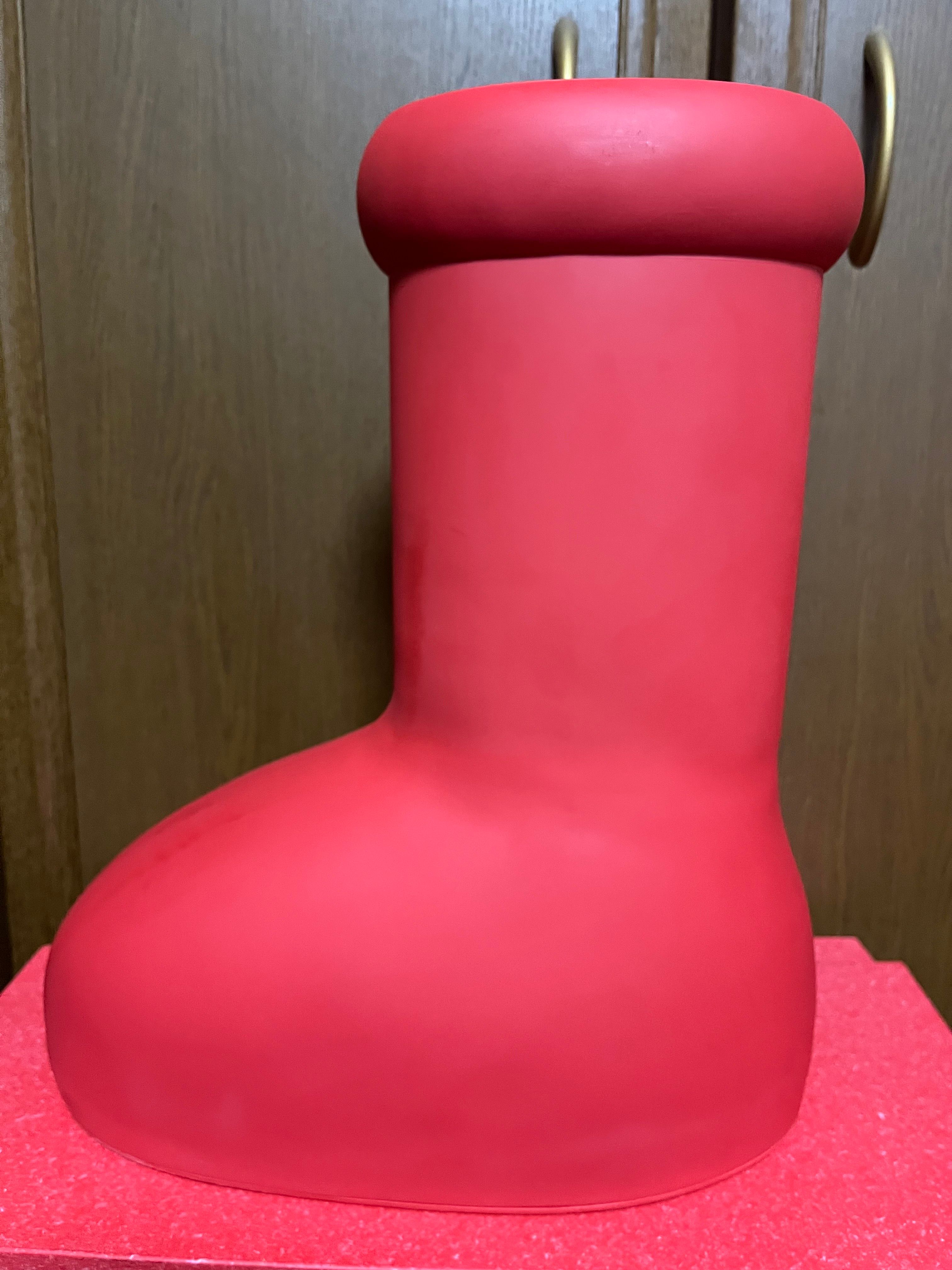 MSCHF Big Red Boot "Red"