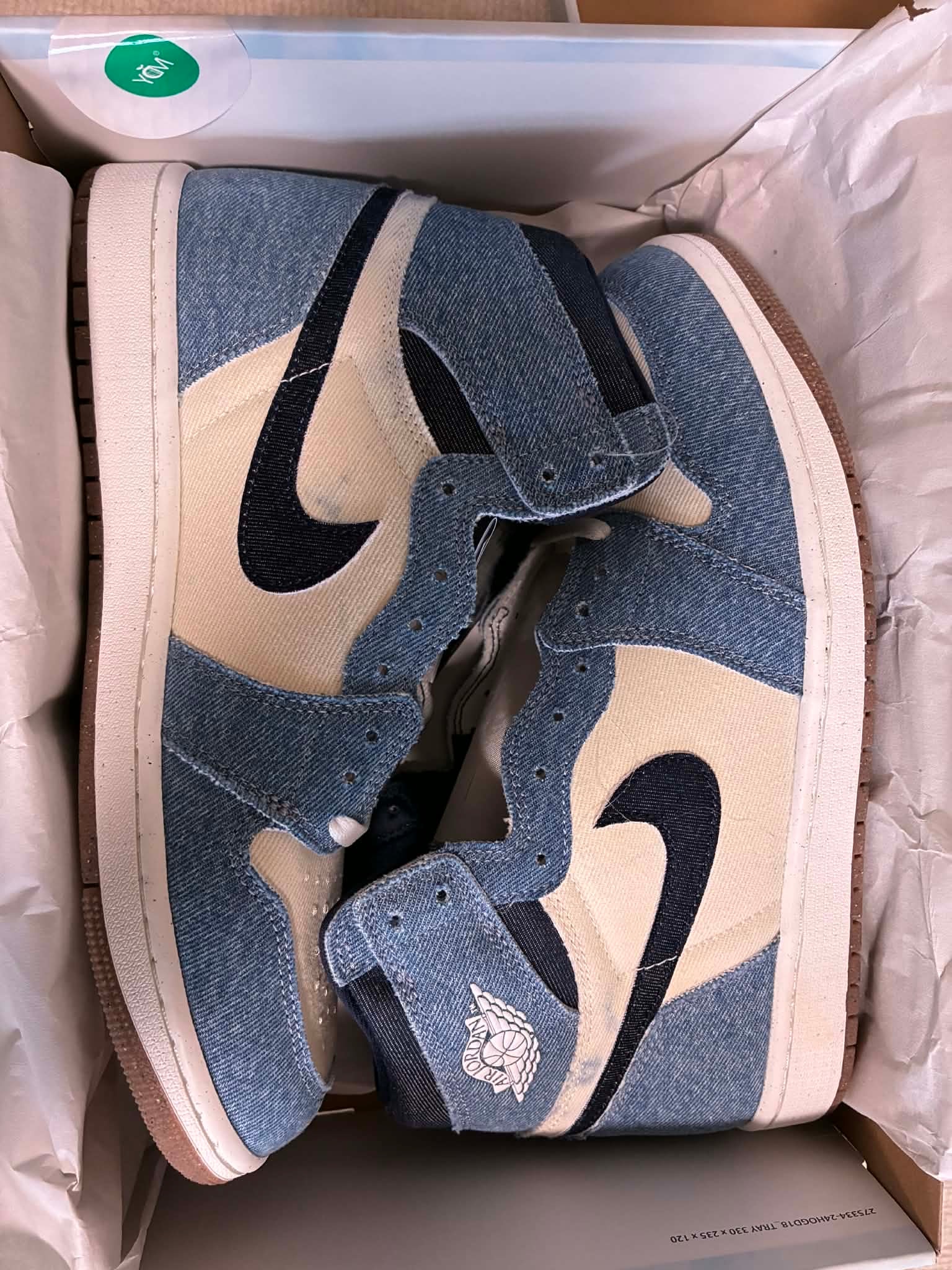 Nike Air Jordan 1 Retro High OG "Denim"