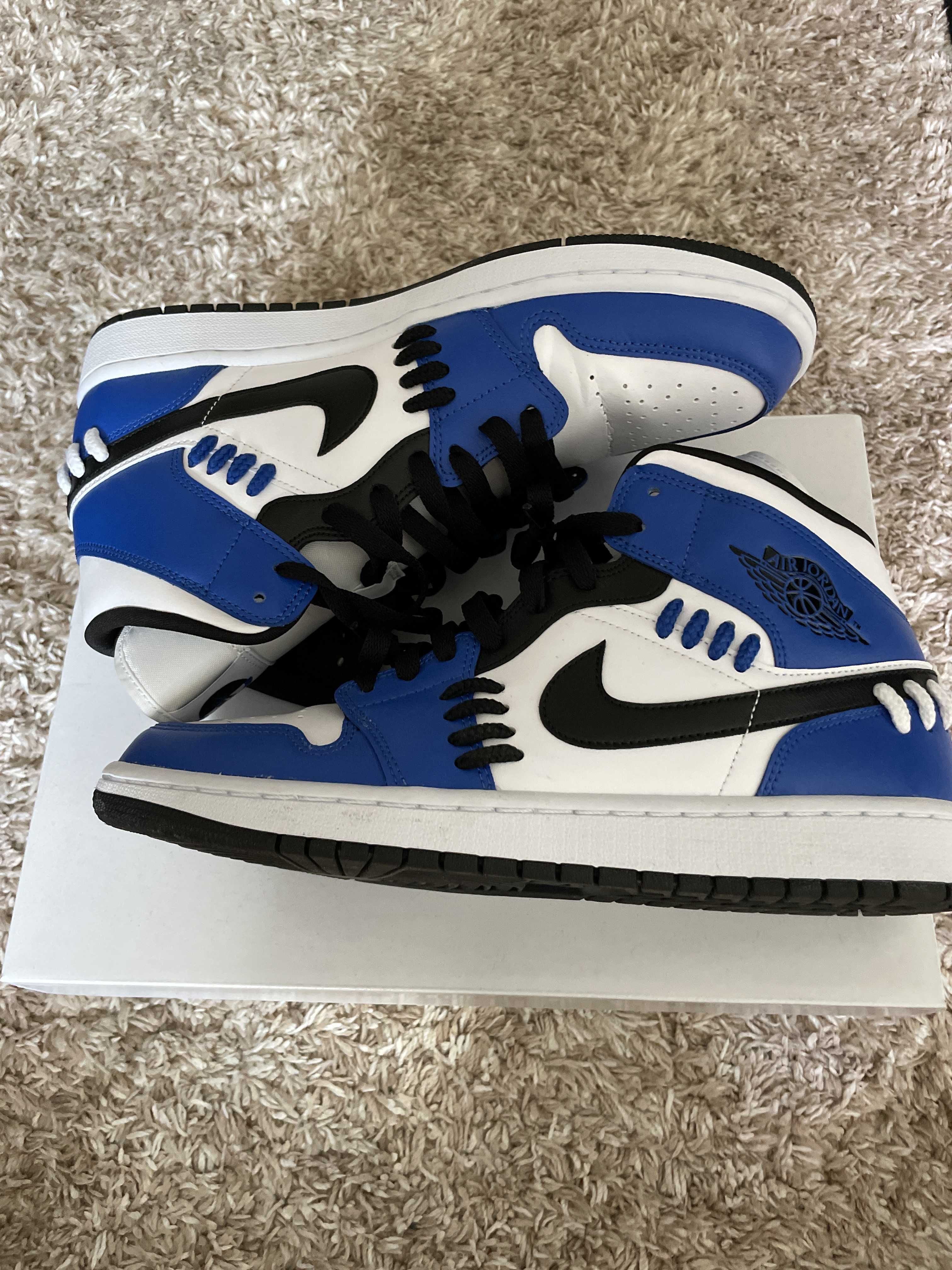 Nike Women's Air Jordan 1 Mid "Sister Hood"