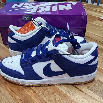 Nike SB Dunk Low "Los Angeles Dodgers/Deep Royal Blue"