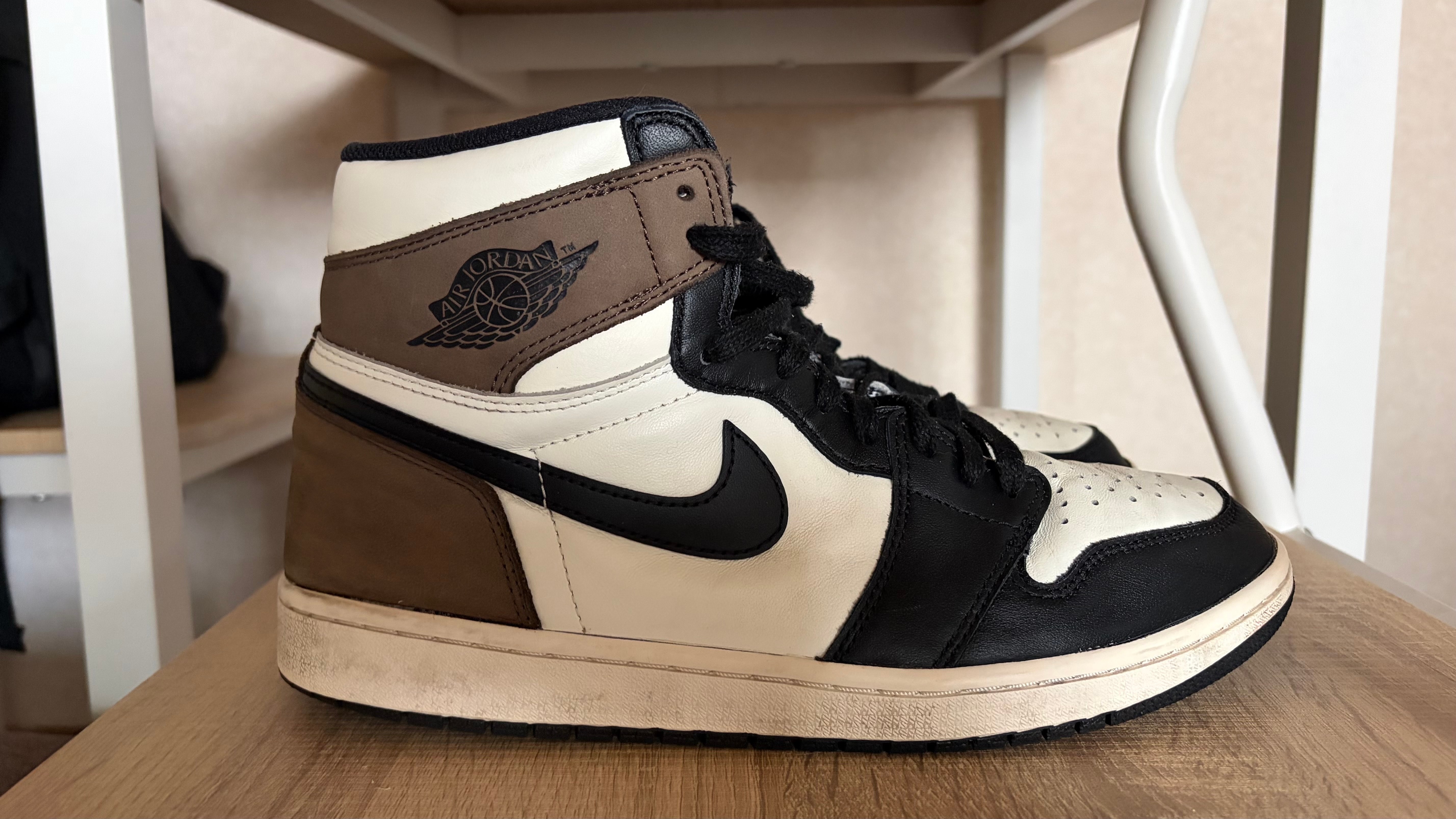 Nike Air Jordan 1 High OG "Sail/Dark Mocha/Black"