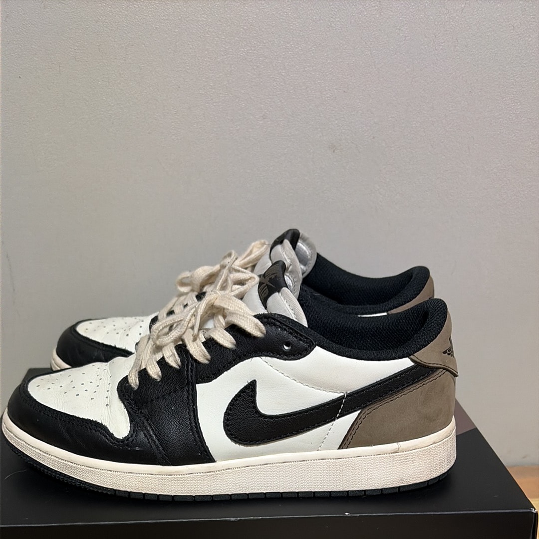 Nike GS Air Jordan 1 Retro Low OG "Mocha"