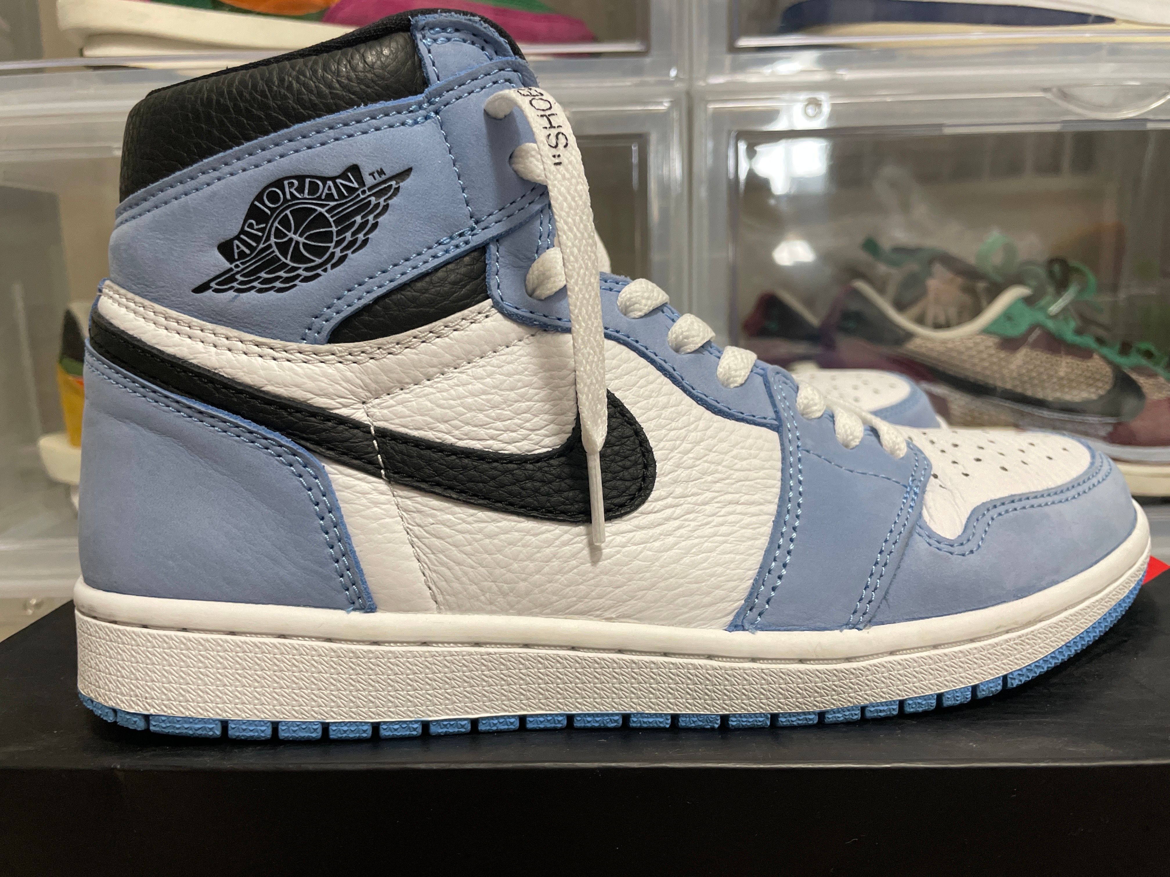 Nike Air Jordan 1 High OG "University Blue"