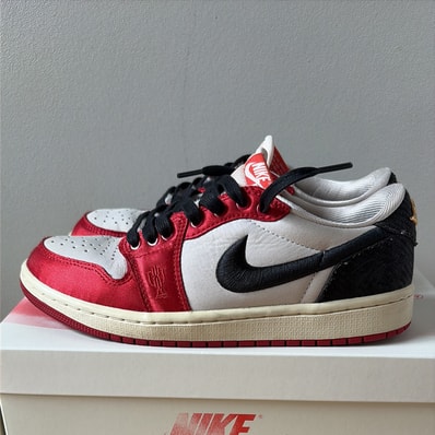 Trophy Room × Nike Air Jordan 1 Low OG "Sail and Varsity Red"