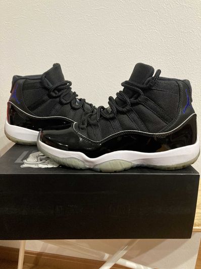 Nike Air Jordan 11 Retro "Space Jam" (2016)