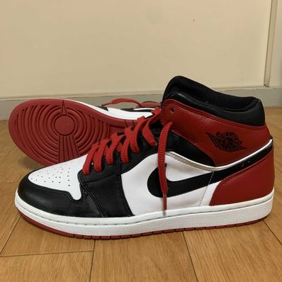 Nike Air Jordan 1 Retro High OG "Black Toe"(2016)