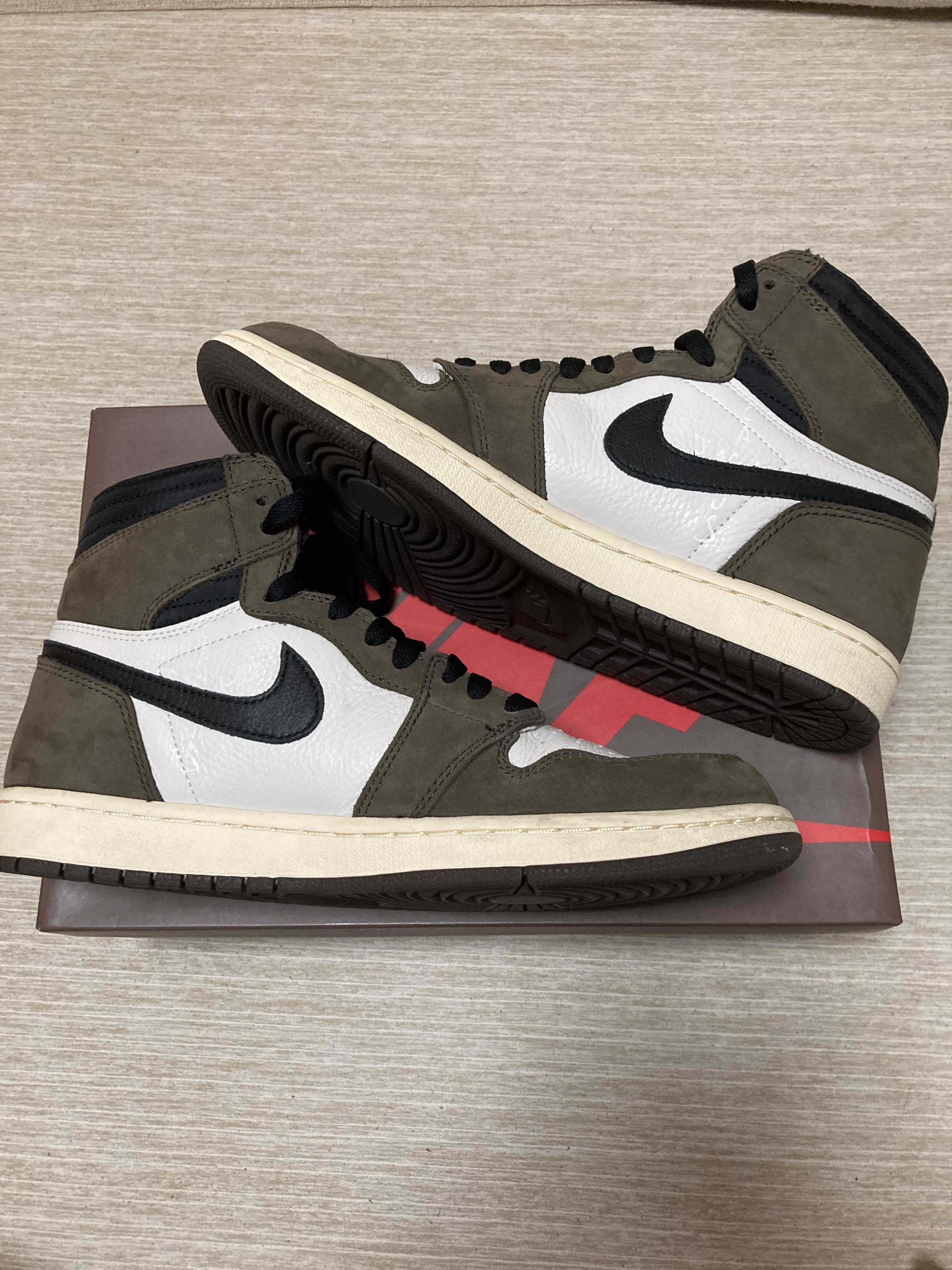 Travis Scott × Nike Air Jordan 1 Retro High OG TS SP "Sail/Dark Mocha"