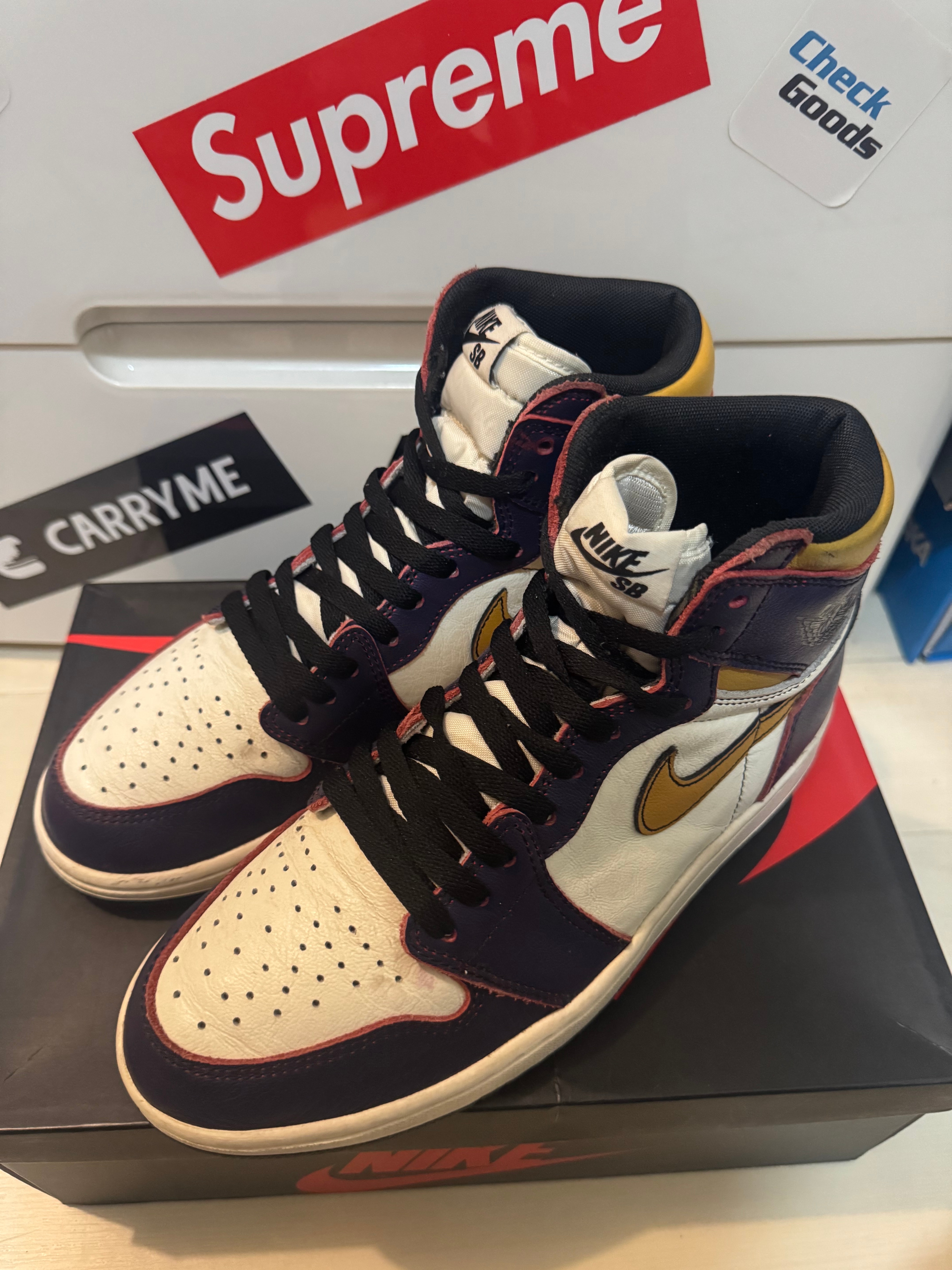 Nike SB × Air Jordan 1 Retro High "La To Chicago"