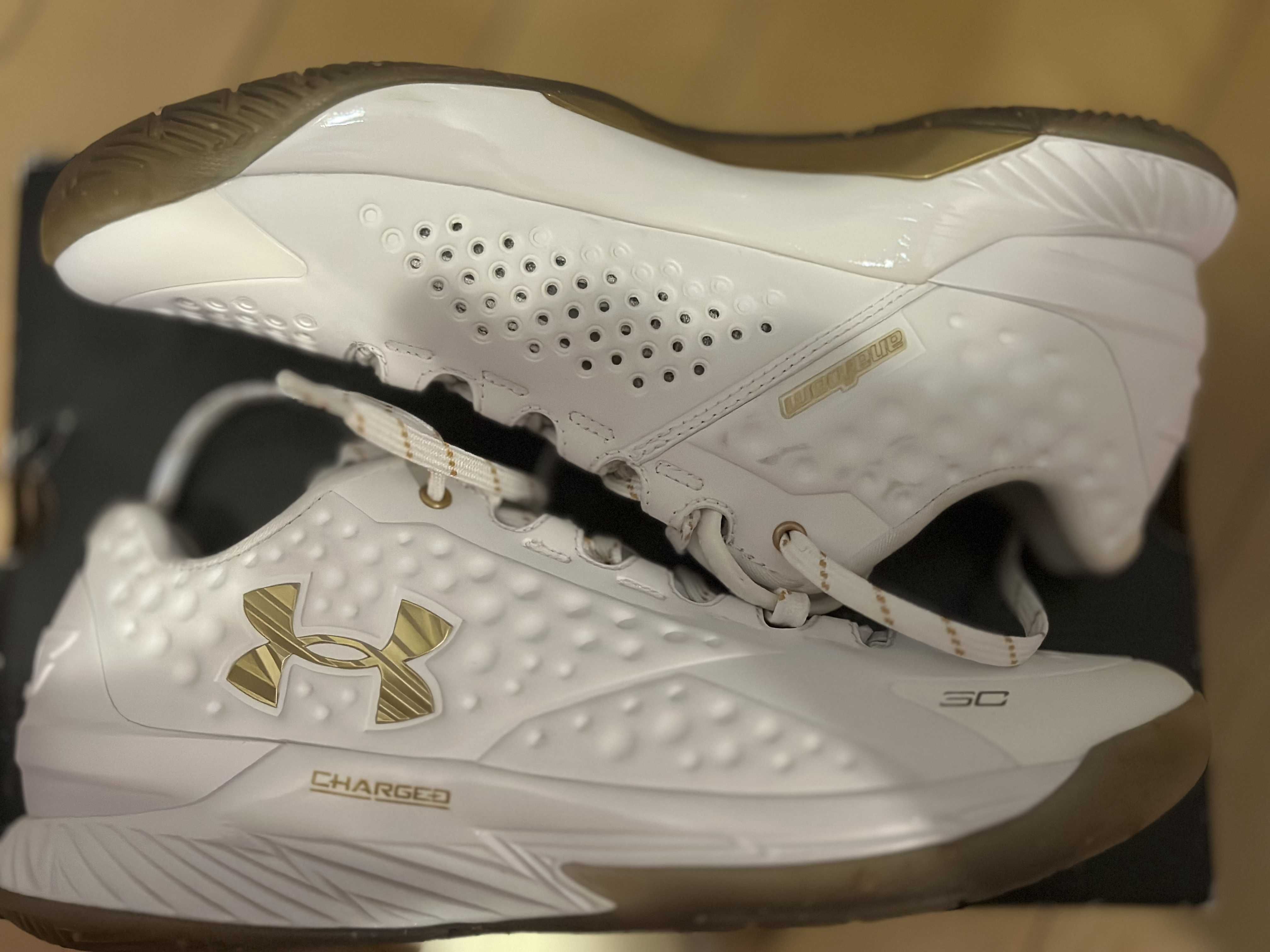 Under Armour Curry 1 Low "Championship"
