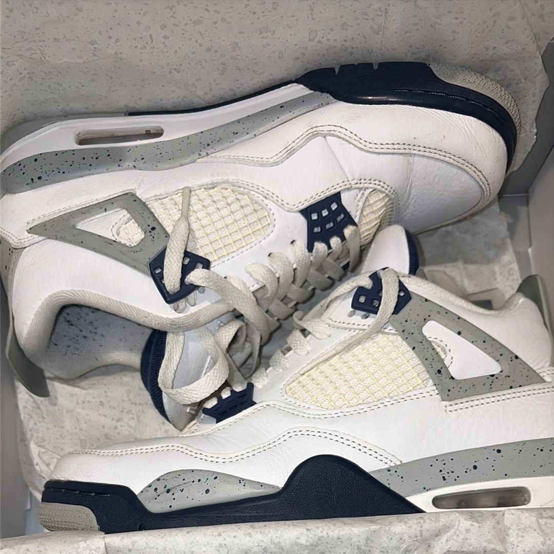 Nike Air Jordan 4 "Midnight Navy"