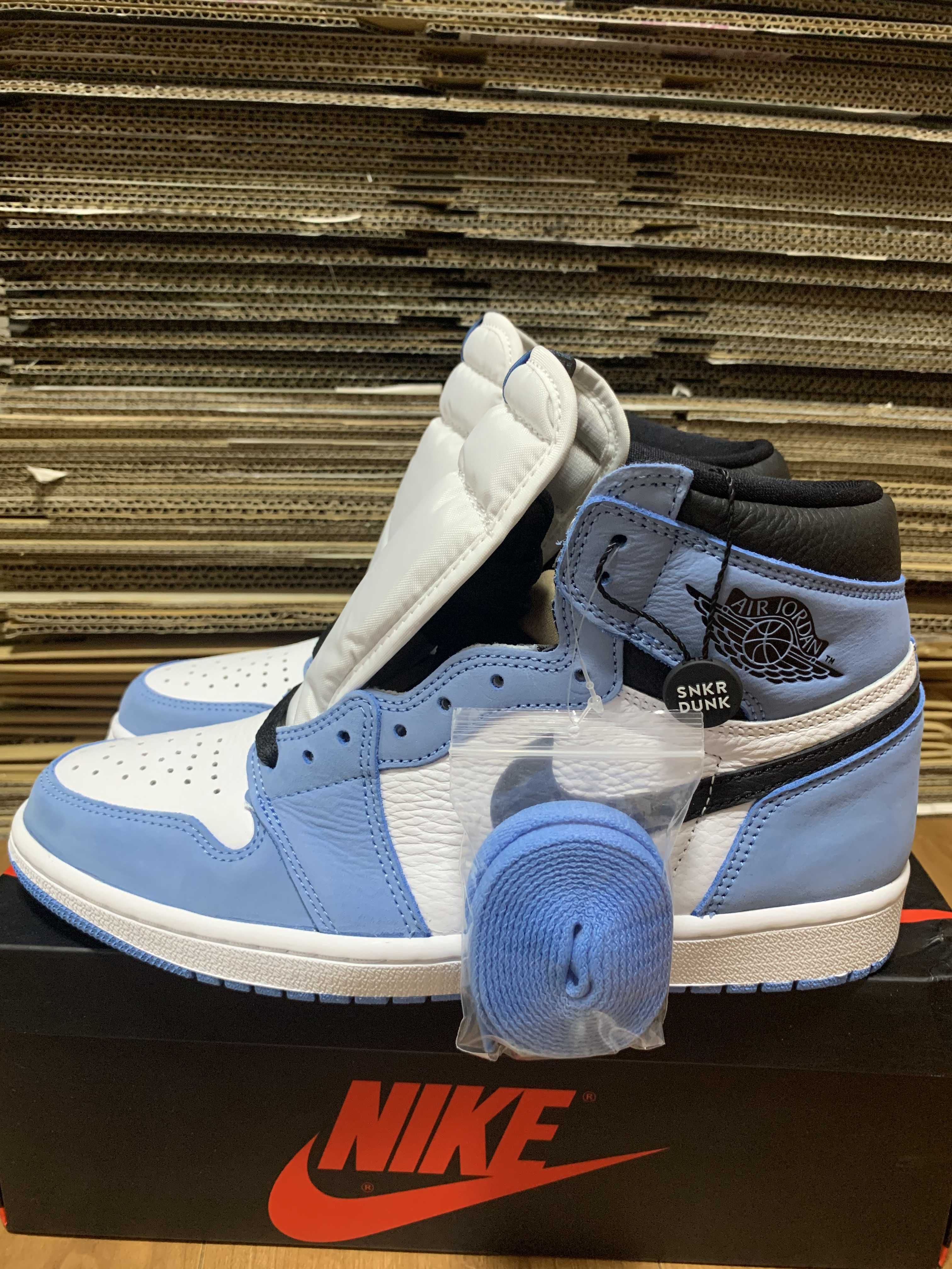 Nike Air Jordan 1 High OG "University Blue"