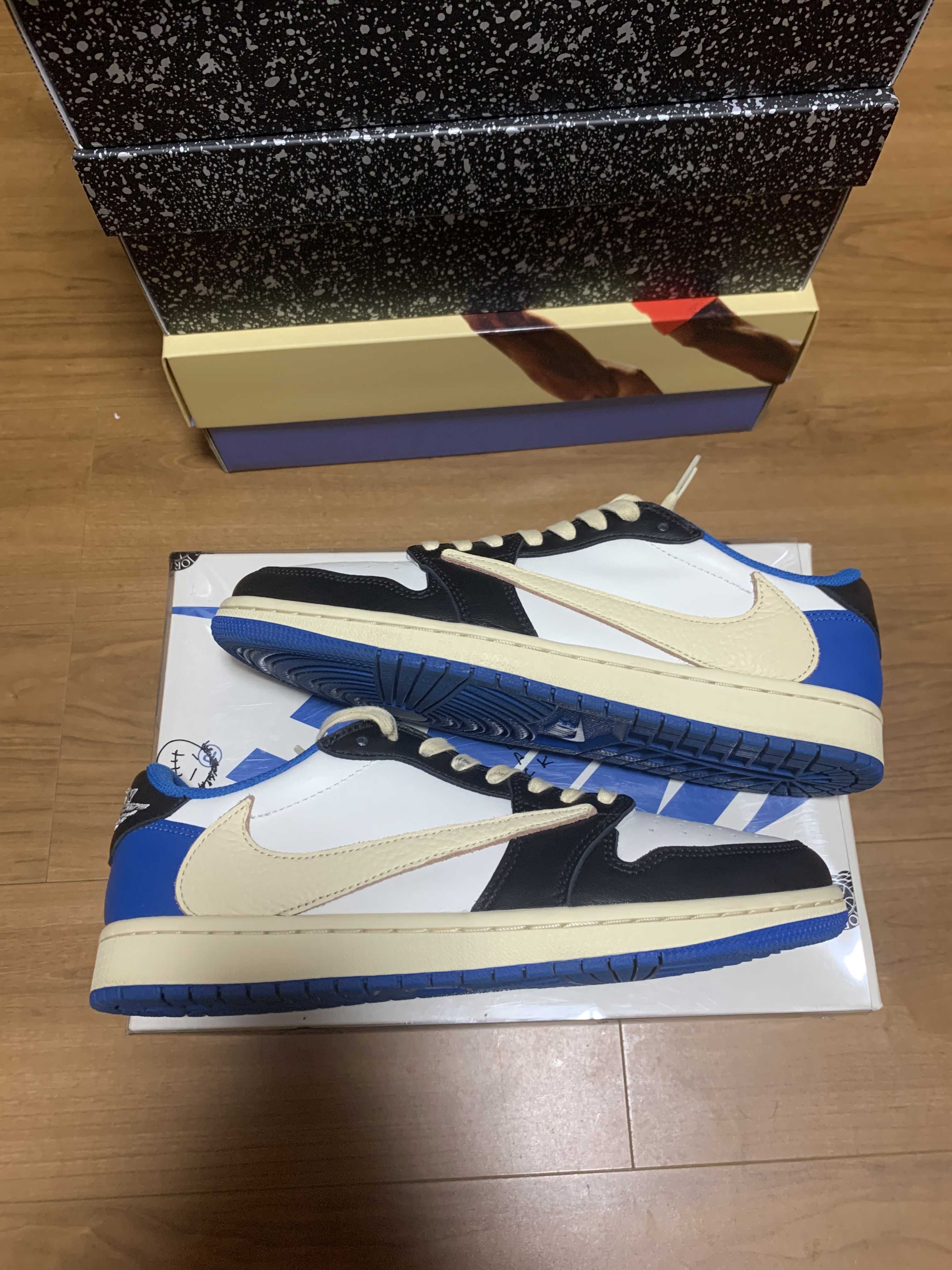 Travis Scott × fragment design × Nike Air Jordan 1 Low OG SP "Military Blue"
