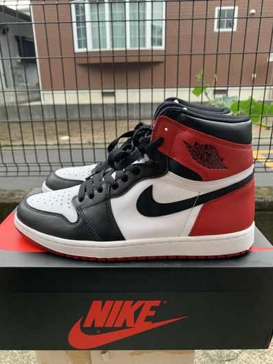 Nike Air Jordan 1 Retro High OG "Black Toe"(2016)