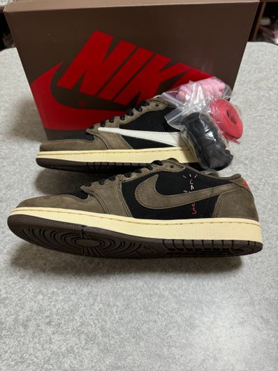 Travis Scott × Nike Air Jordan 1 Low OG SP-T "Black/Dark Mocha"