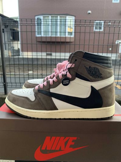 Travis Scott × Nike Air Jordan 1 Retro High OG TS SP "Sail/Dark Mocha"