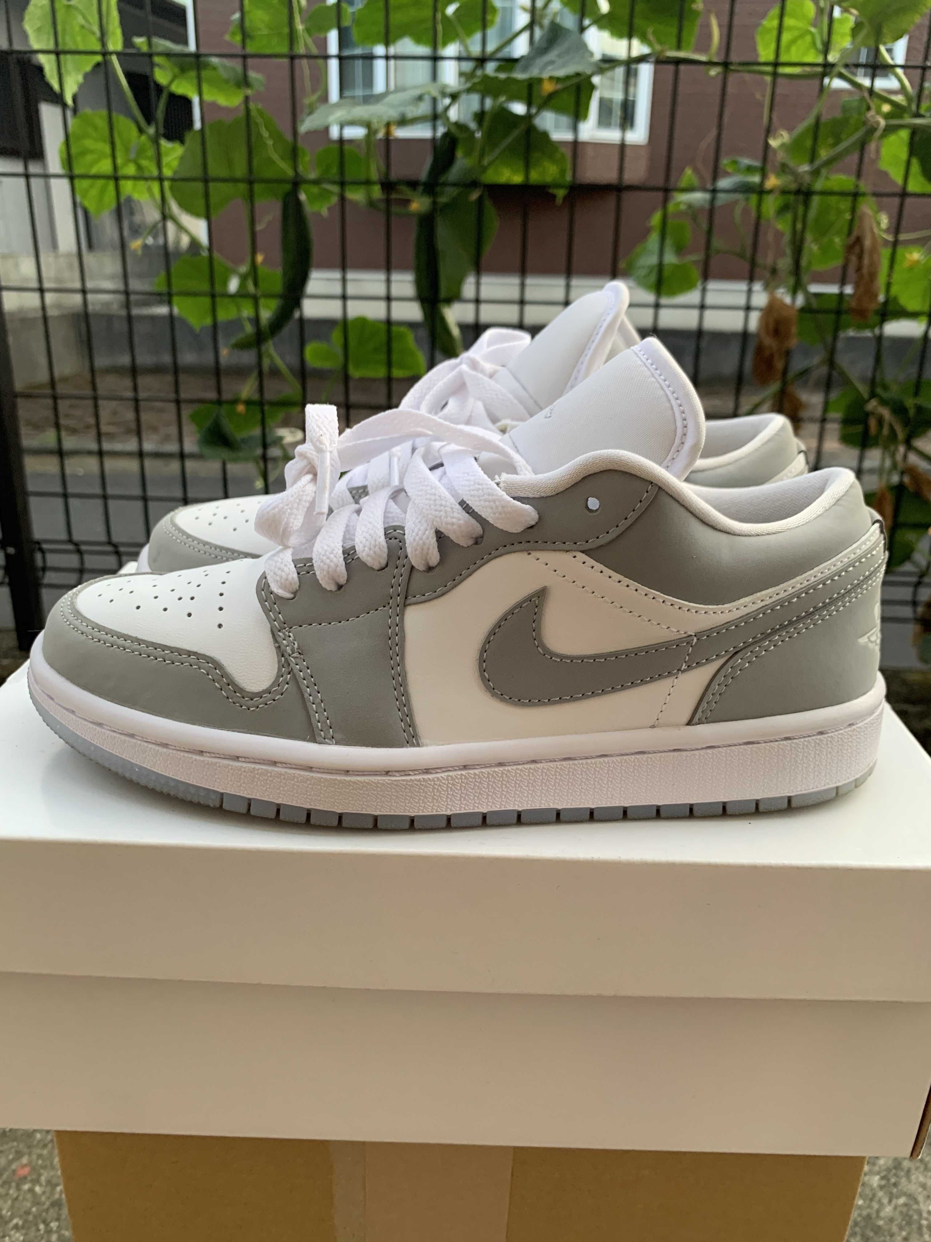 Nike Women's Air Jordan 1 Low "Wolf Grey"