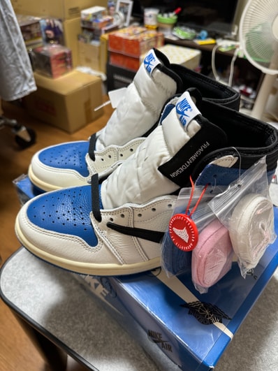 Travis Scott × fragment design × Nike Air Jordan 1 Retro High OG SP "Military Blue"
