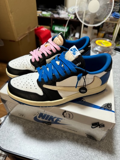 Travis Scott × fragment design × Nike Air Jordan 1 Low OG SP "Military Blue"