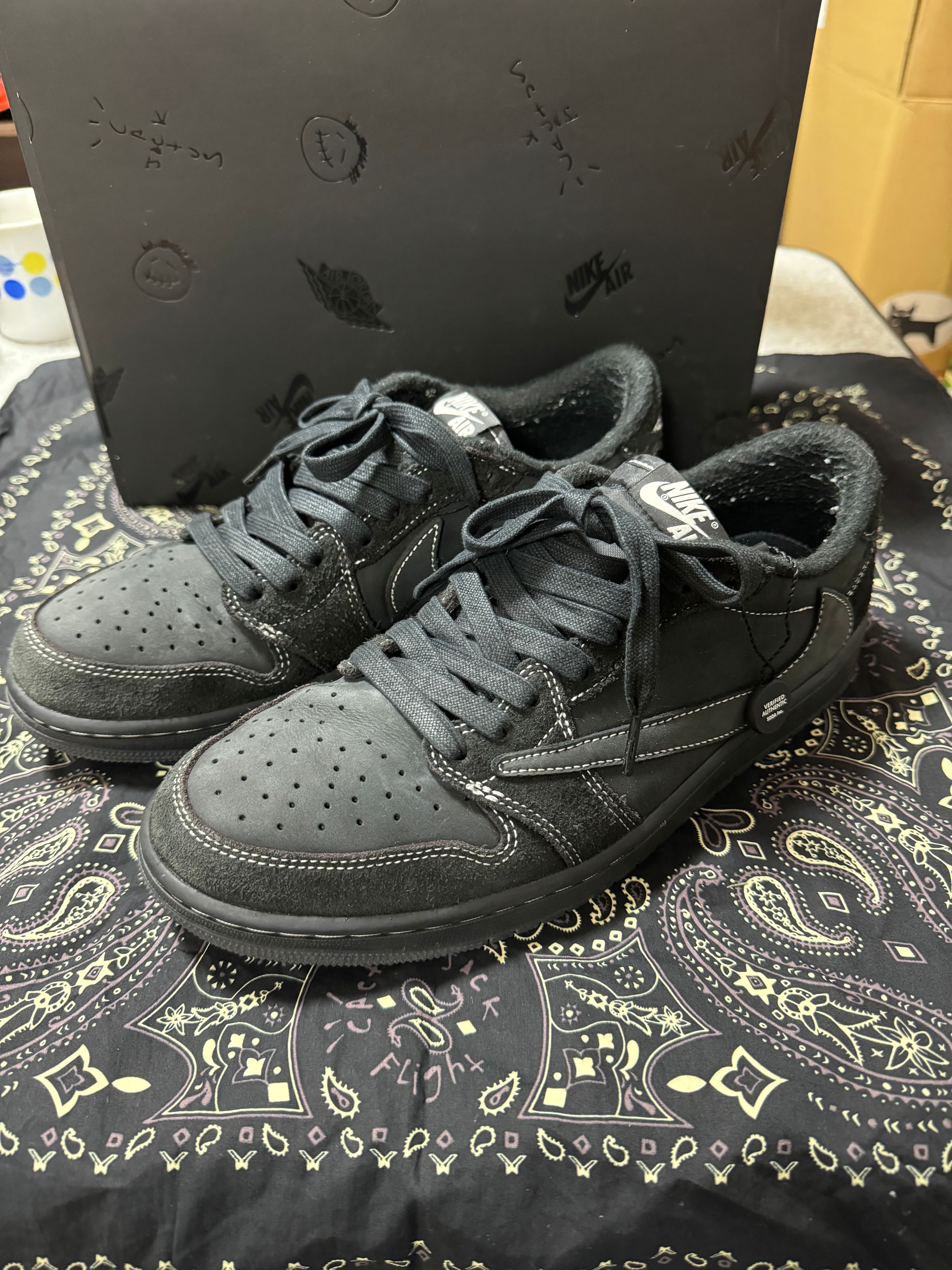 Travis Scott × Nike Air Jordan 1 Low OG SP "Black Phantom"
