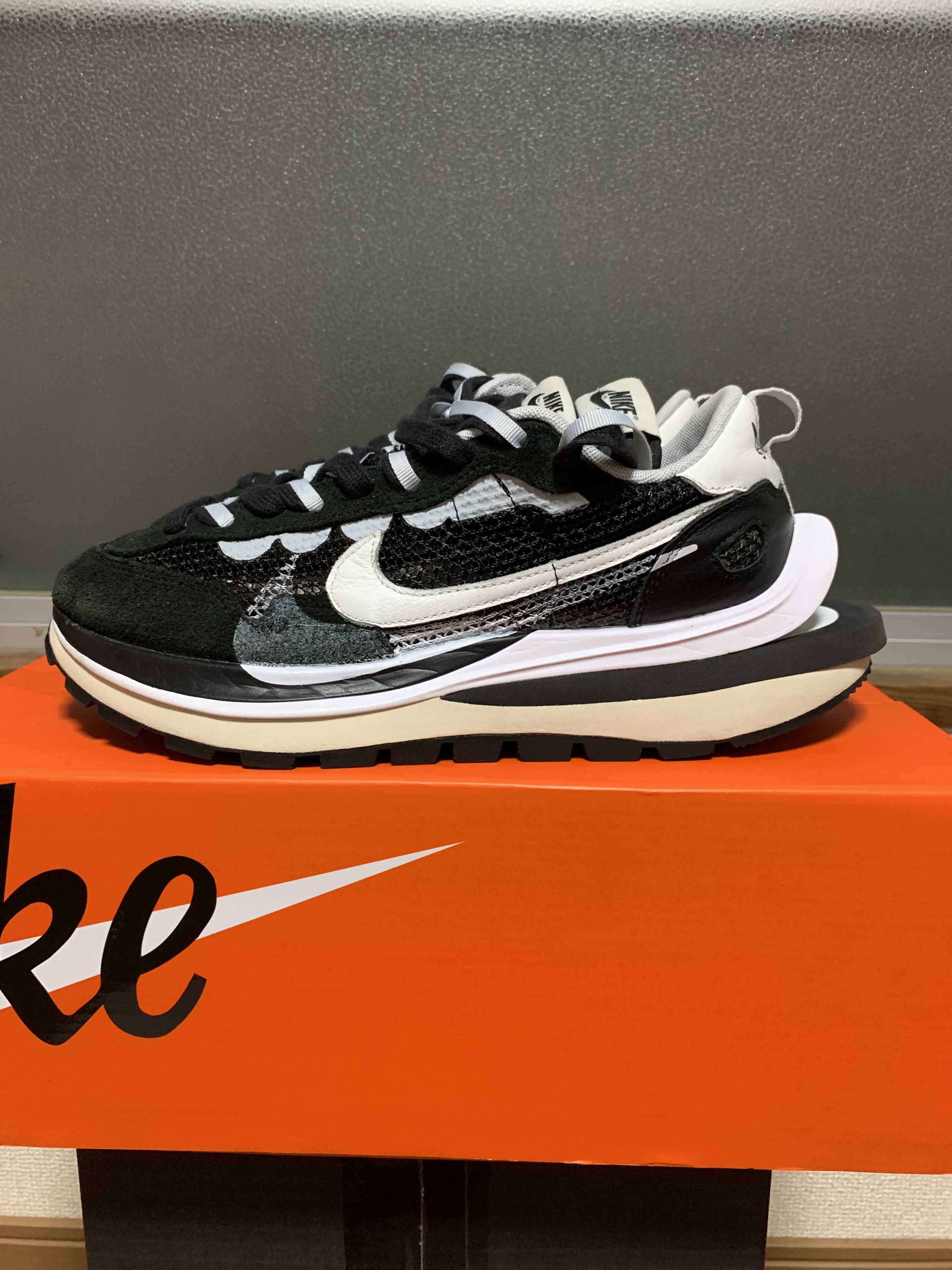 sacai × Nike Vapor Waffle "Black and White"