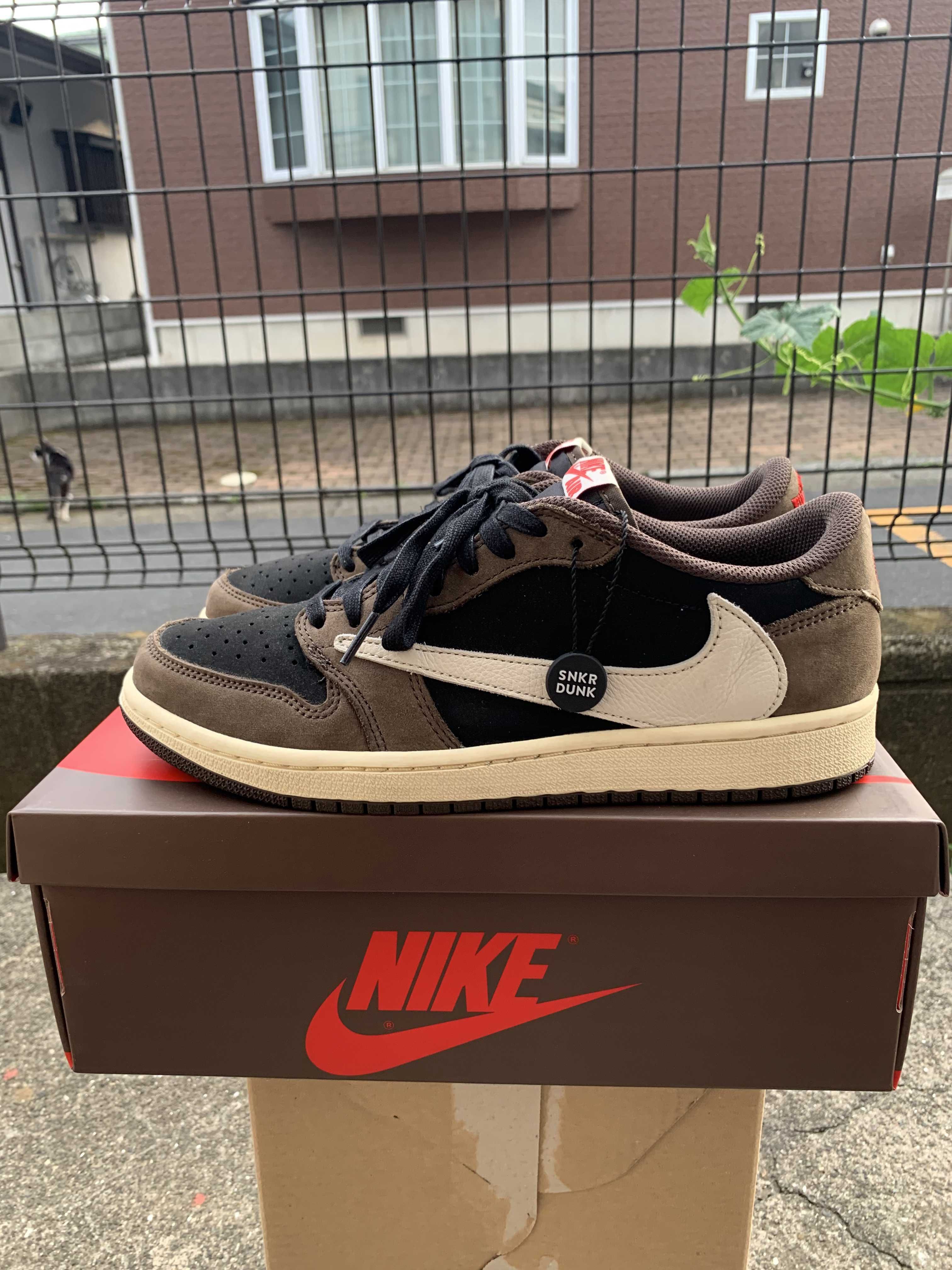 Travis Scott × Nike Air Jordan 1 Low OG SP-T  "Black/Dark Mocha"