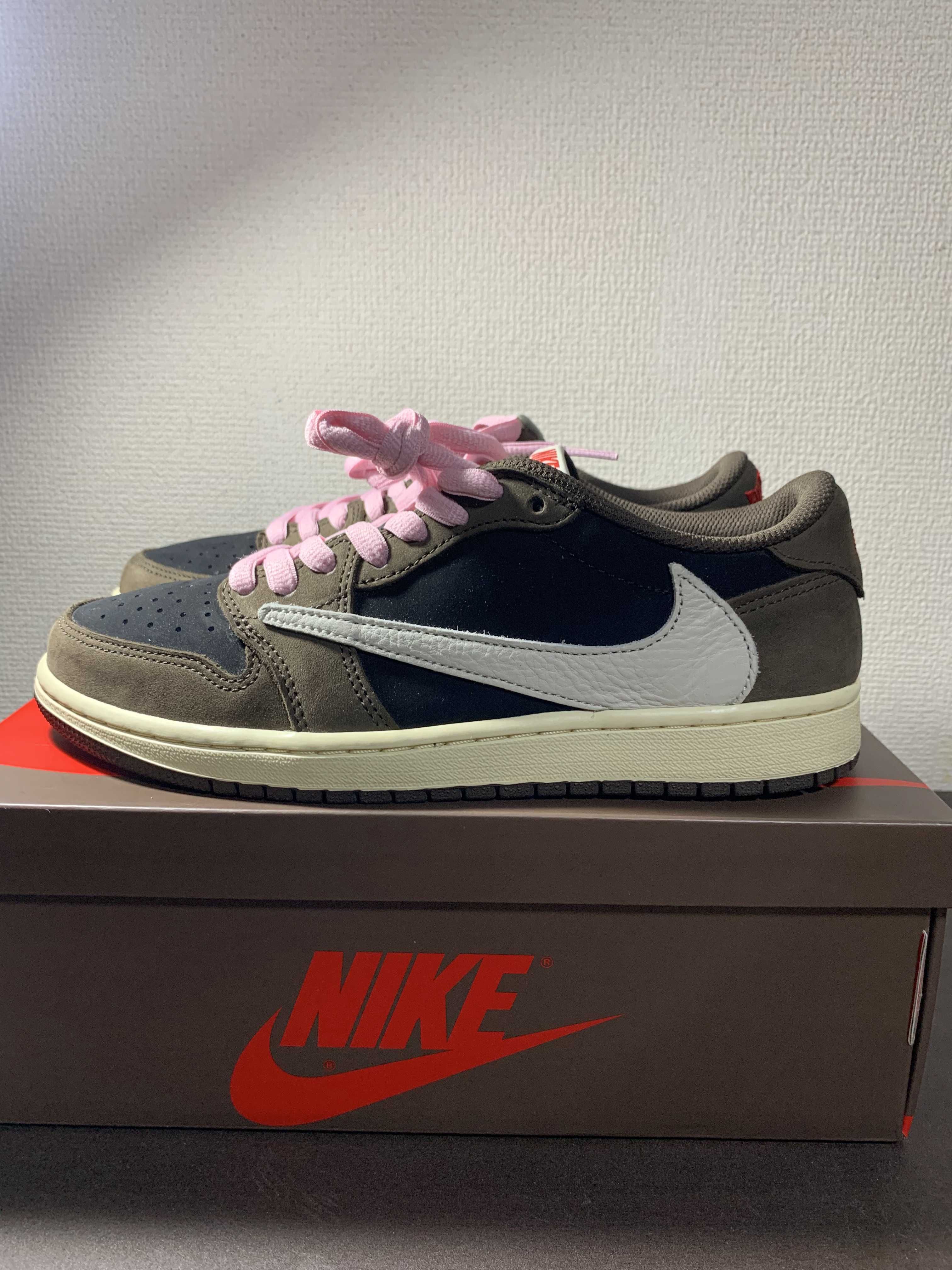 Travis Scott × Nike Air Jordan 1 Low OG SP-T  "Black/Dark Mocha"