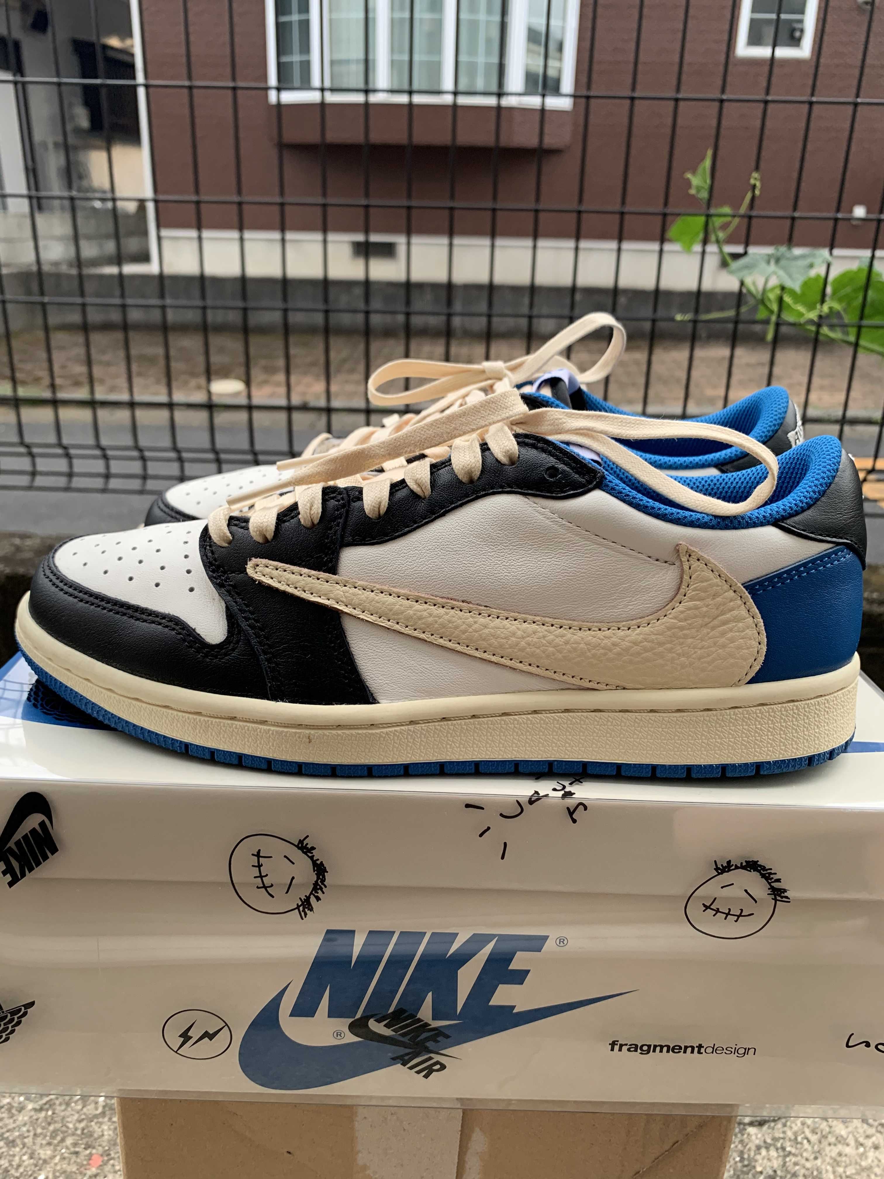 Travis Scott × fragment design × Nike Air Jordan 1 Low OG SP "Military Blue"