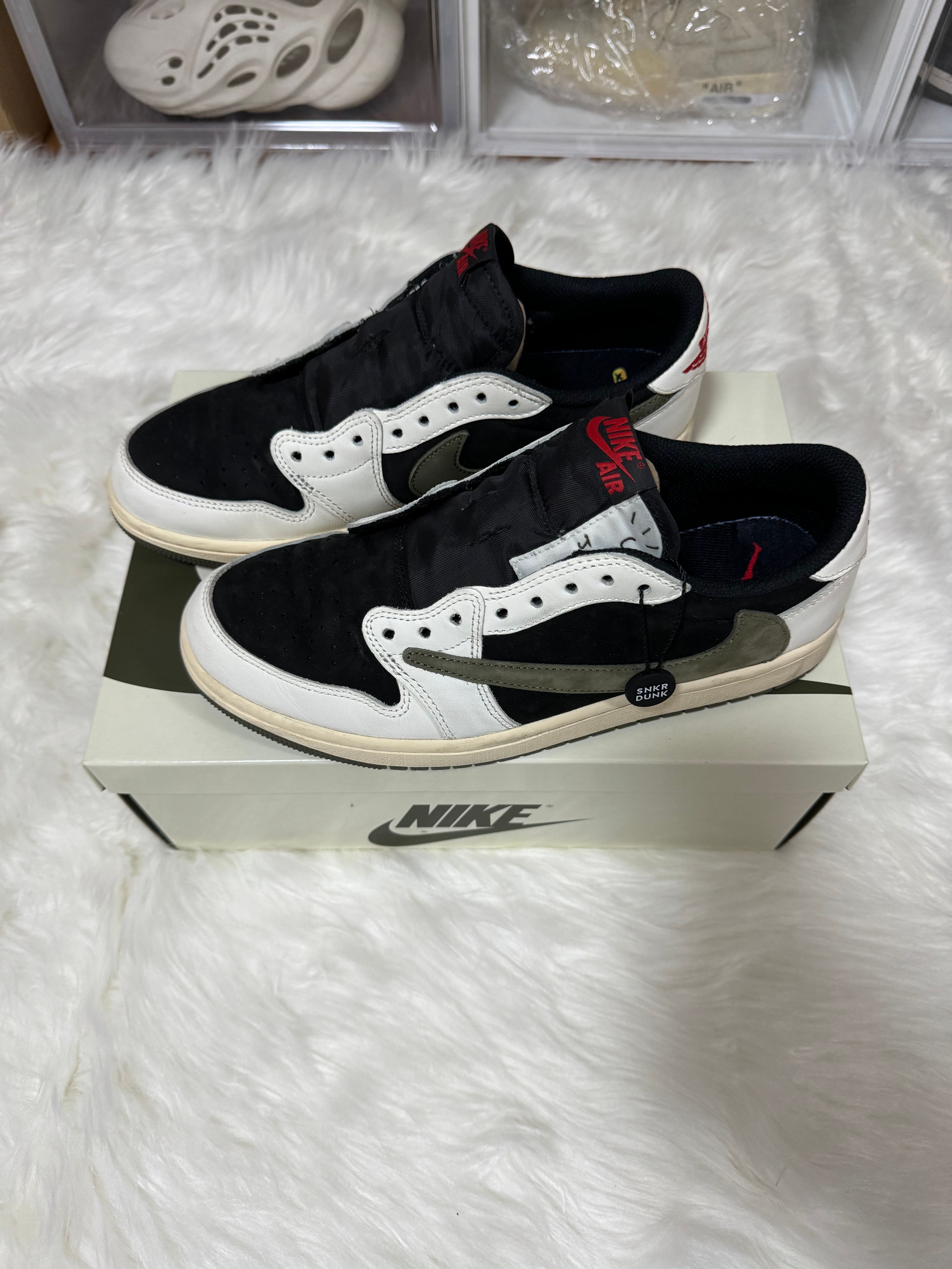 Travis Scott × Nike Women's Air Jordan 1 Low OG "Medium Olive"
