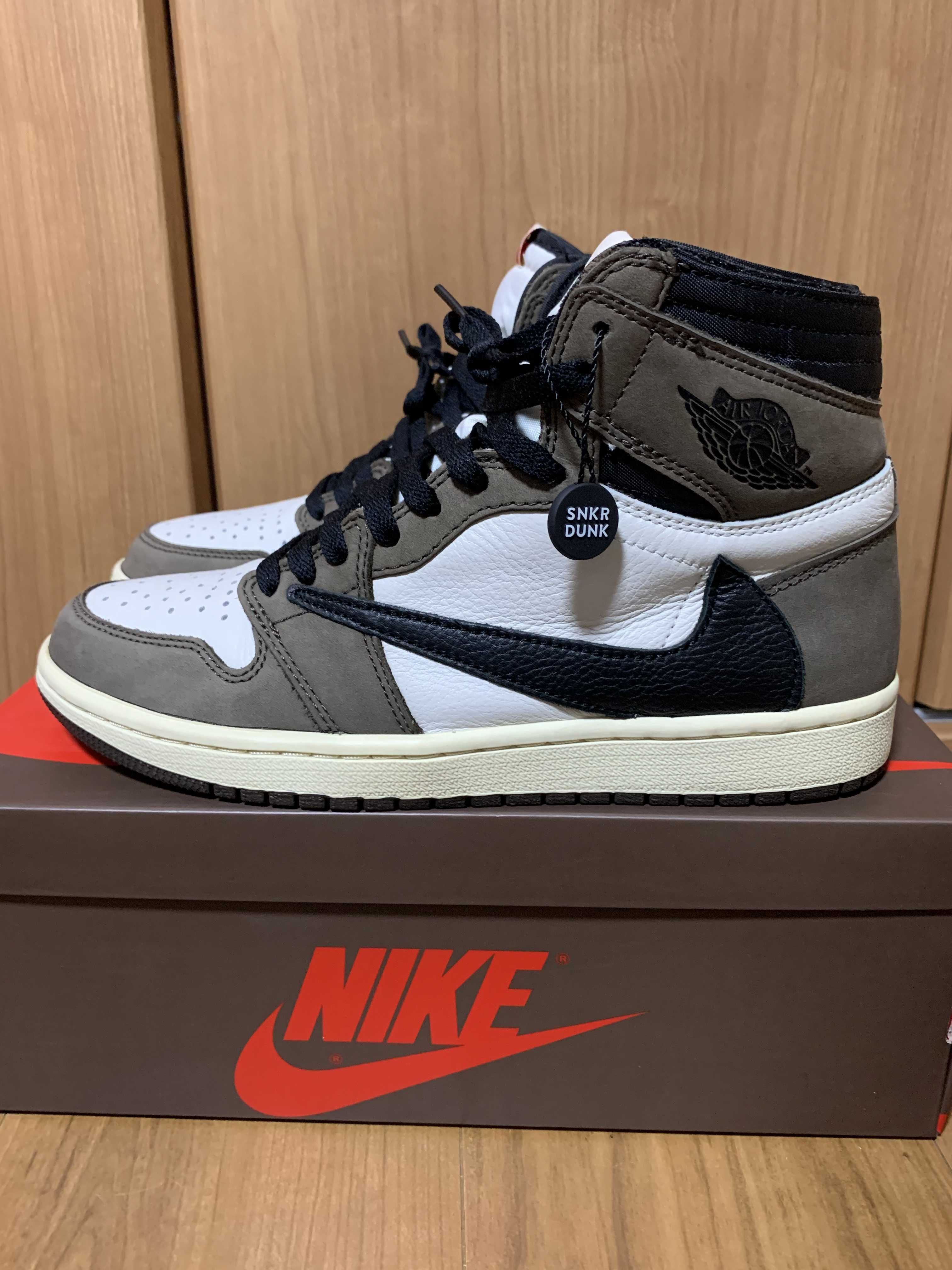 Travis Scott × Nike Air Jordan 1 Retro High OG TS SP "Sail/Dark Mocha"