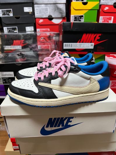 Travis Scott × fragment design × Nike Air Jordan 1 Low OG SP "Military Blue"