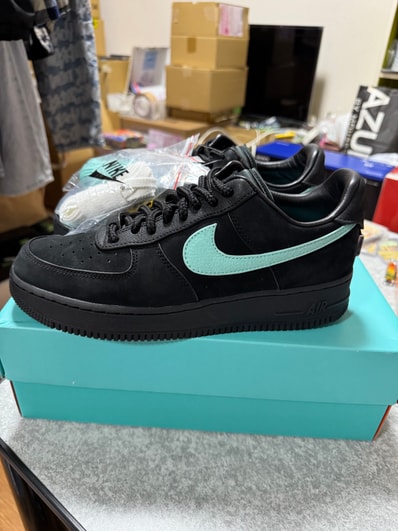 Tiffany & Co. × Nike Air Force 1 Low "1837"