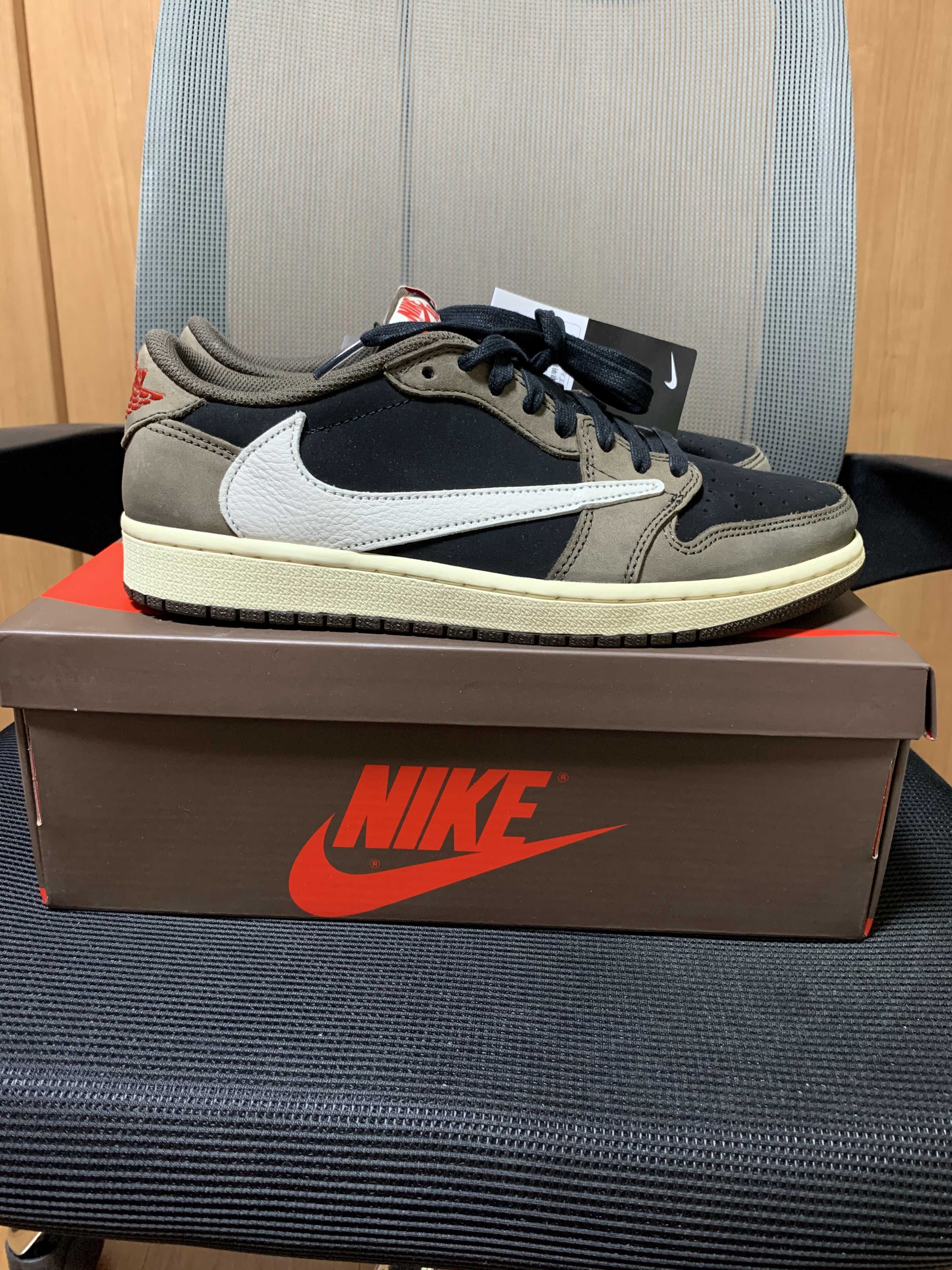 Travis Scott × Nike Air Jordan 1 Low OG SP-T "Black/Dark Mocha"