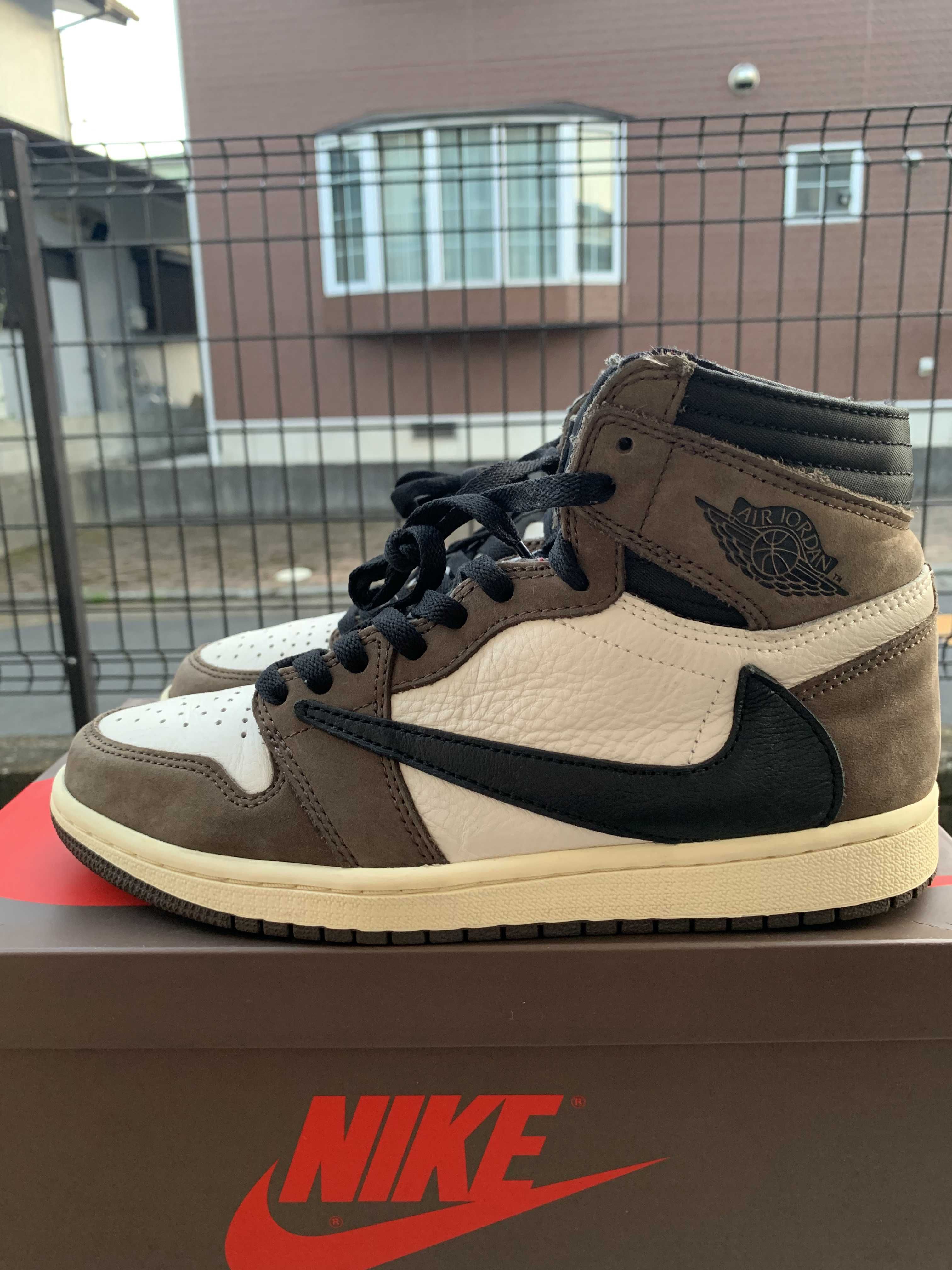 Travis Scott × Nike Air Jordan 1 Retro High OG TS SP "Sail/Dark Mocha"