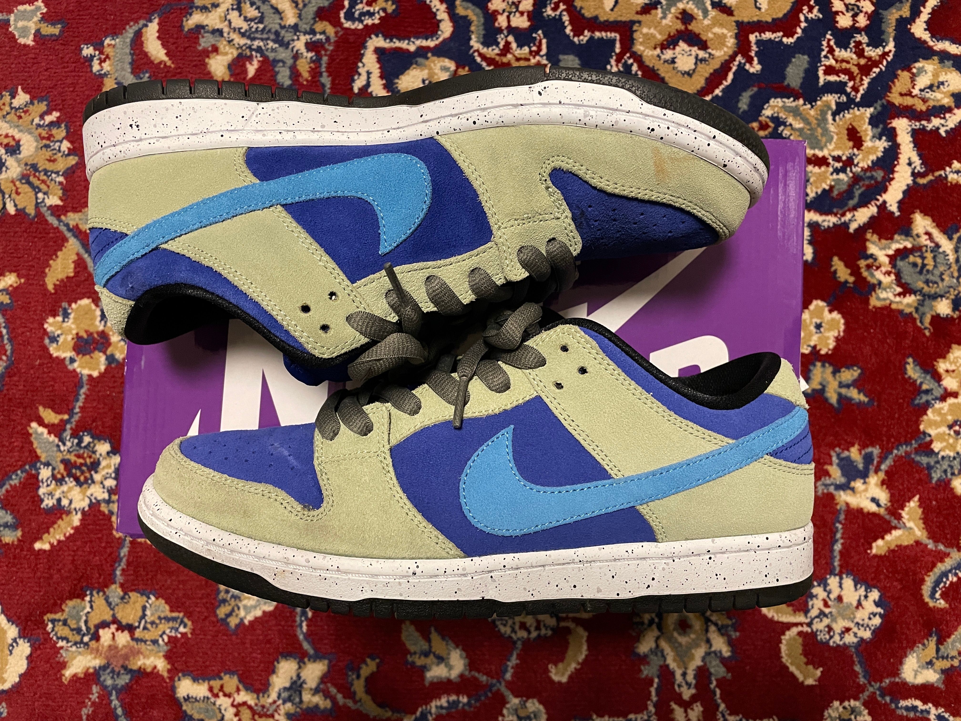 Nike SB Dunk Low "Celadon"