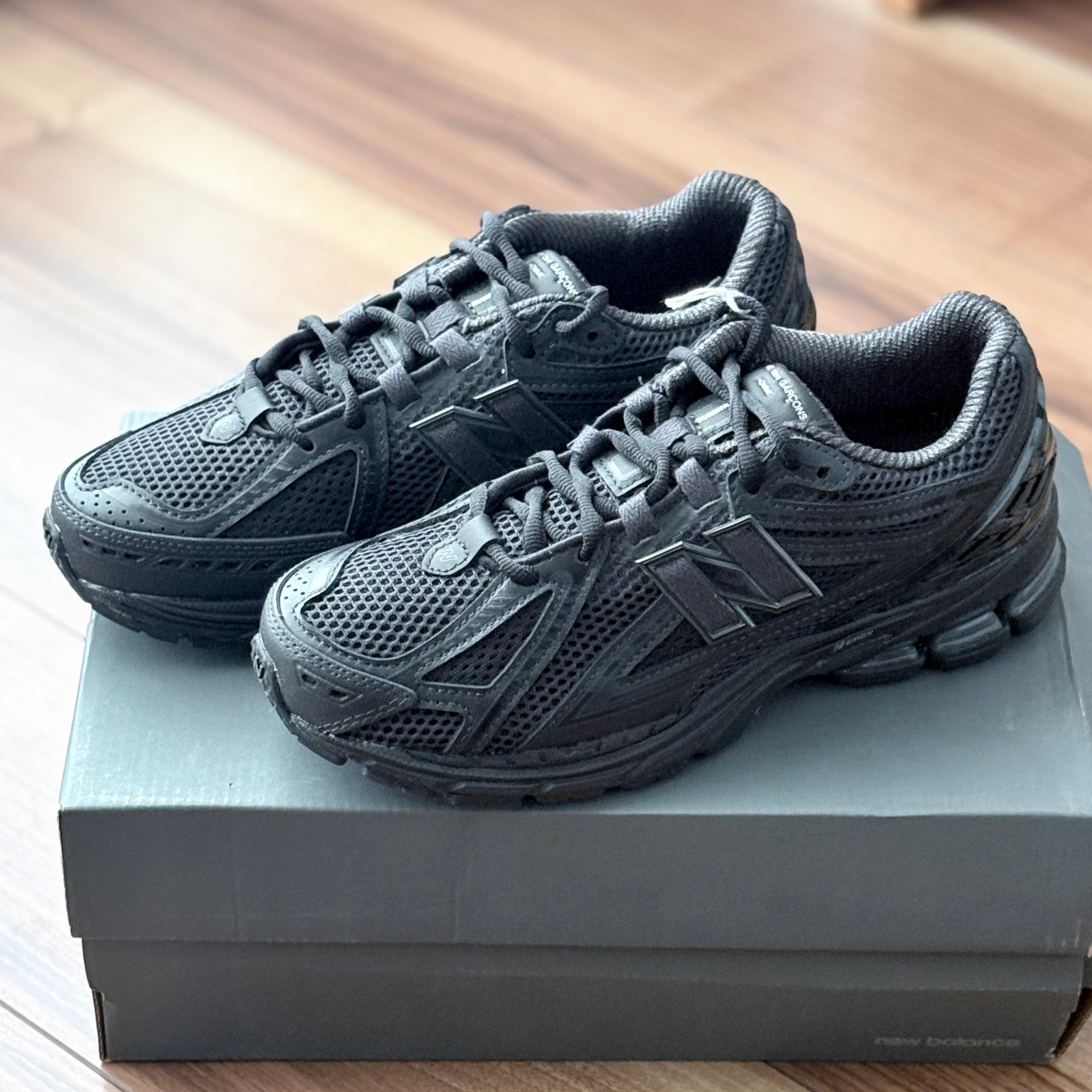 COMME des GARCONS HOMME × New Balance 1906R "Black"