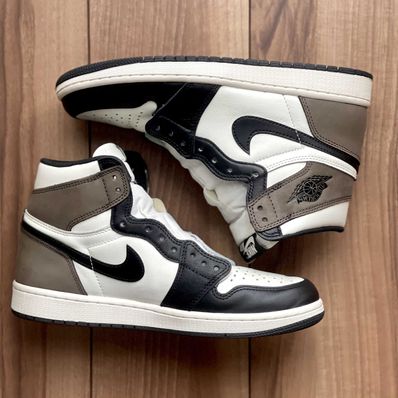 Nike Air Jordan 1 High OG "Sail/Dark Mocha/Black"