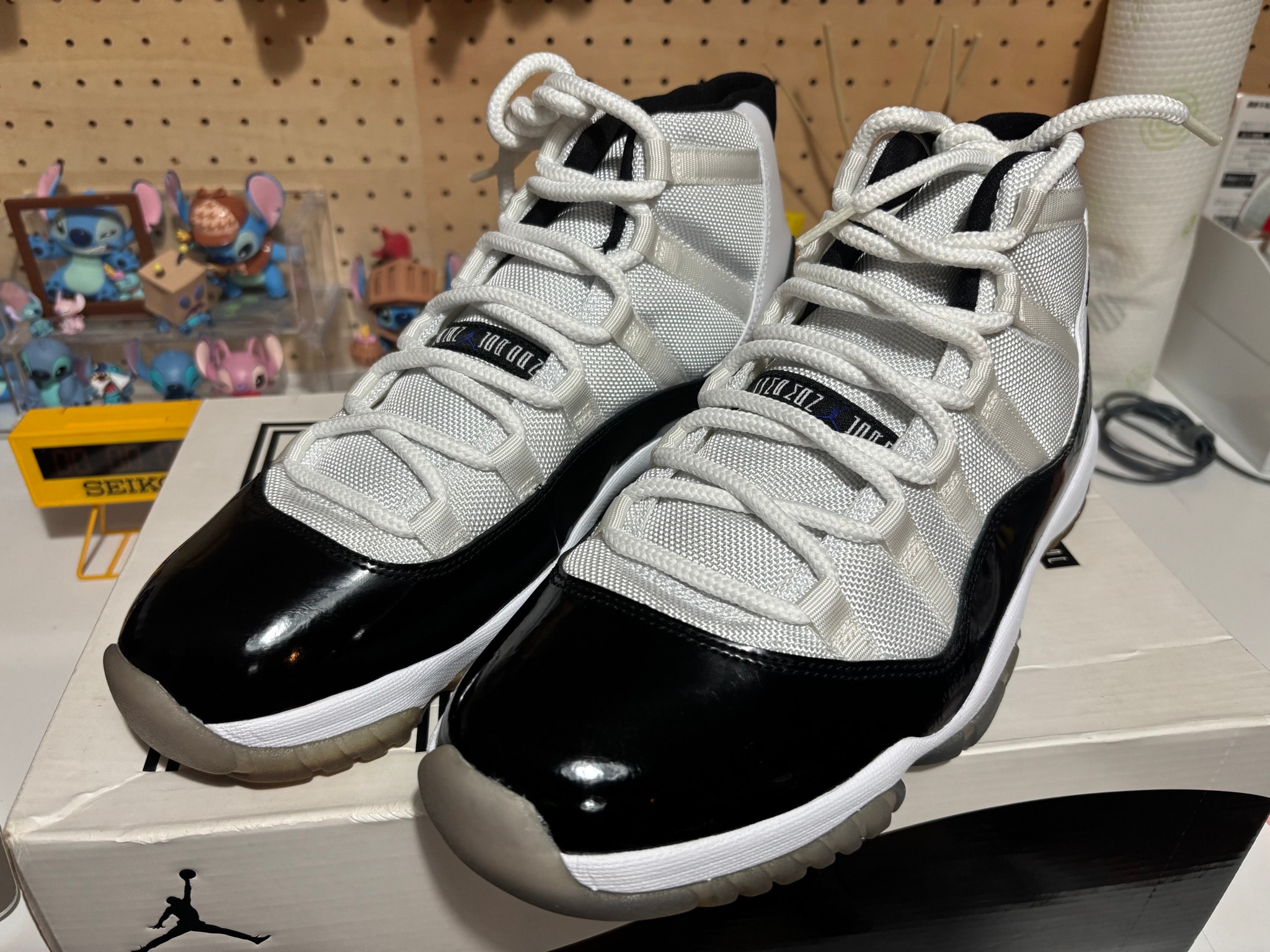 Nike Air Jordan 11 Retro "Concord" (2011)