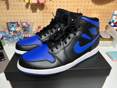 Nike Air Jordan 1 Mid "Black/Blue"