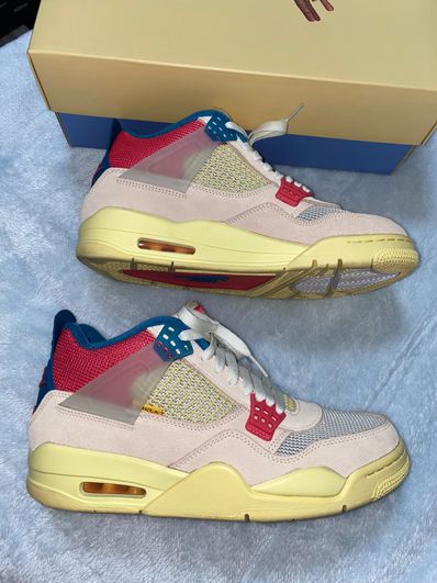 UNION × Nike Air Jordan 4 SP "Guava Ice/Light Fusion Red"