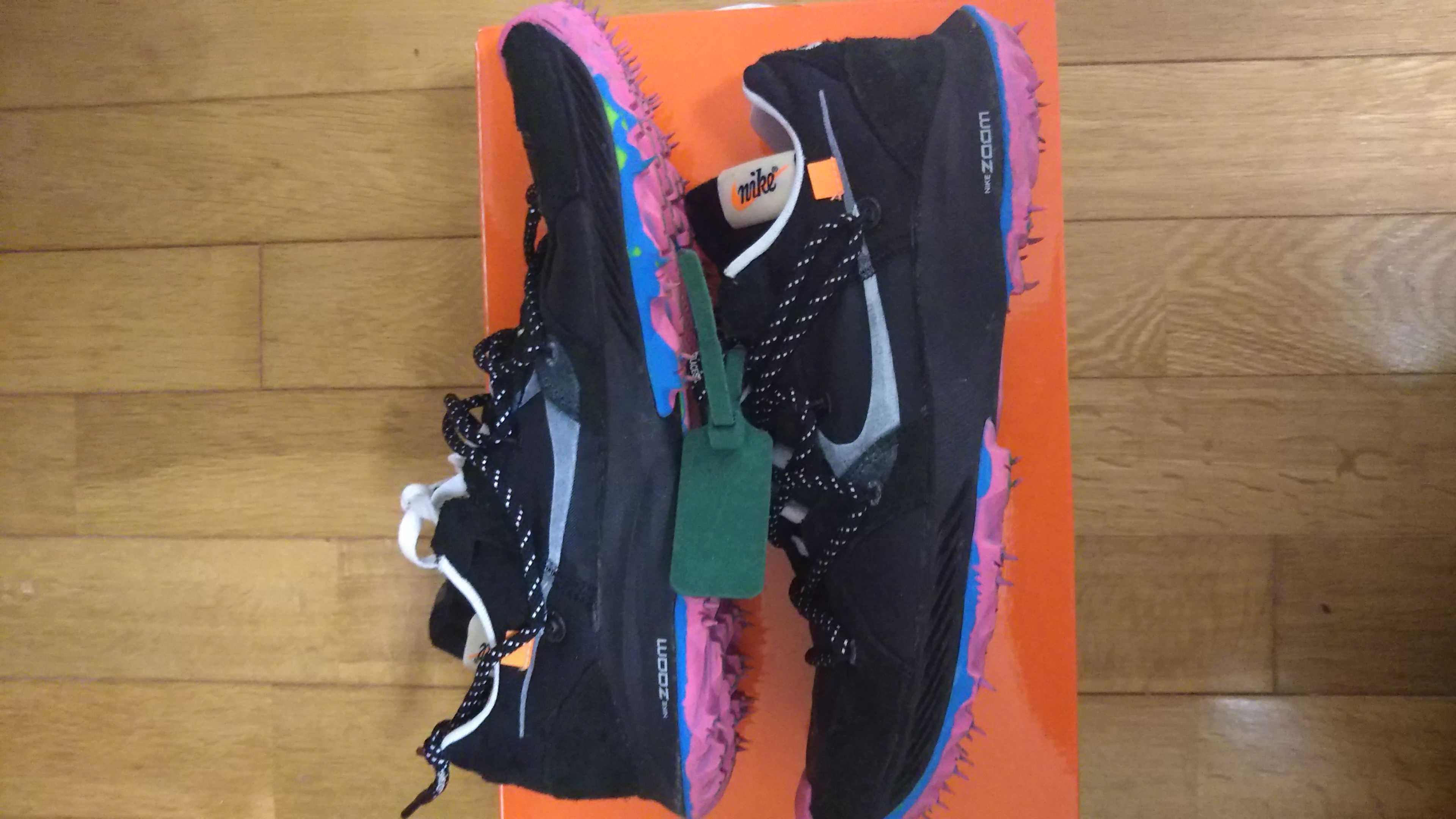 Off-White × Nike Women's Zoom Terra Kiger 5 "Black"