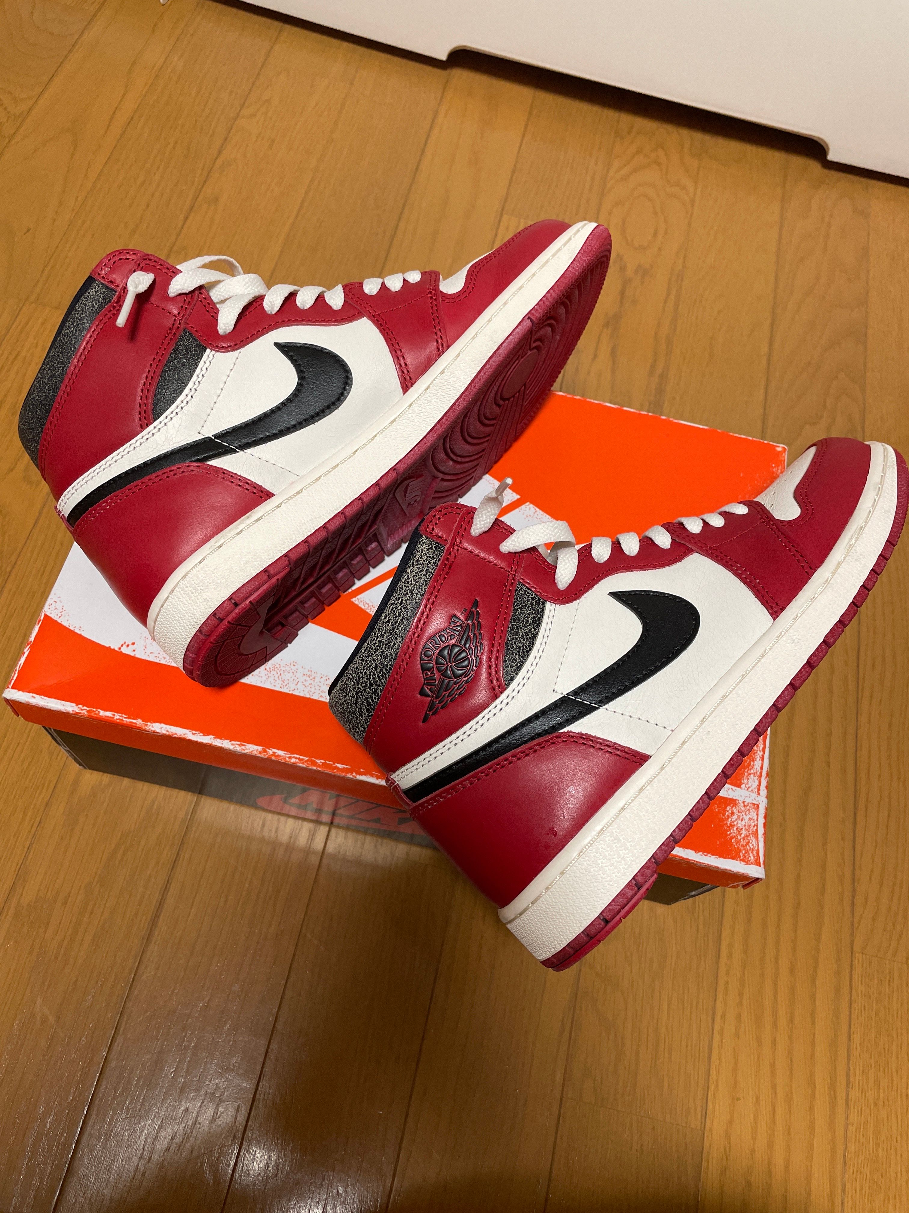 Nike Air Jordan 1 High OG "Lost & Found/Chicago"