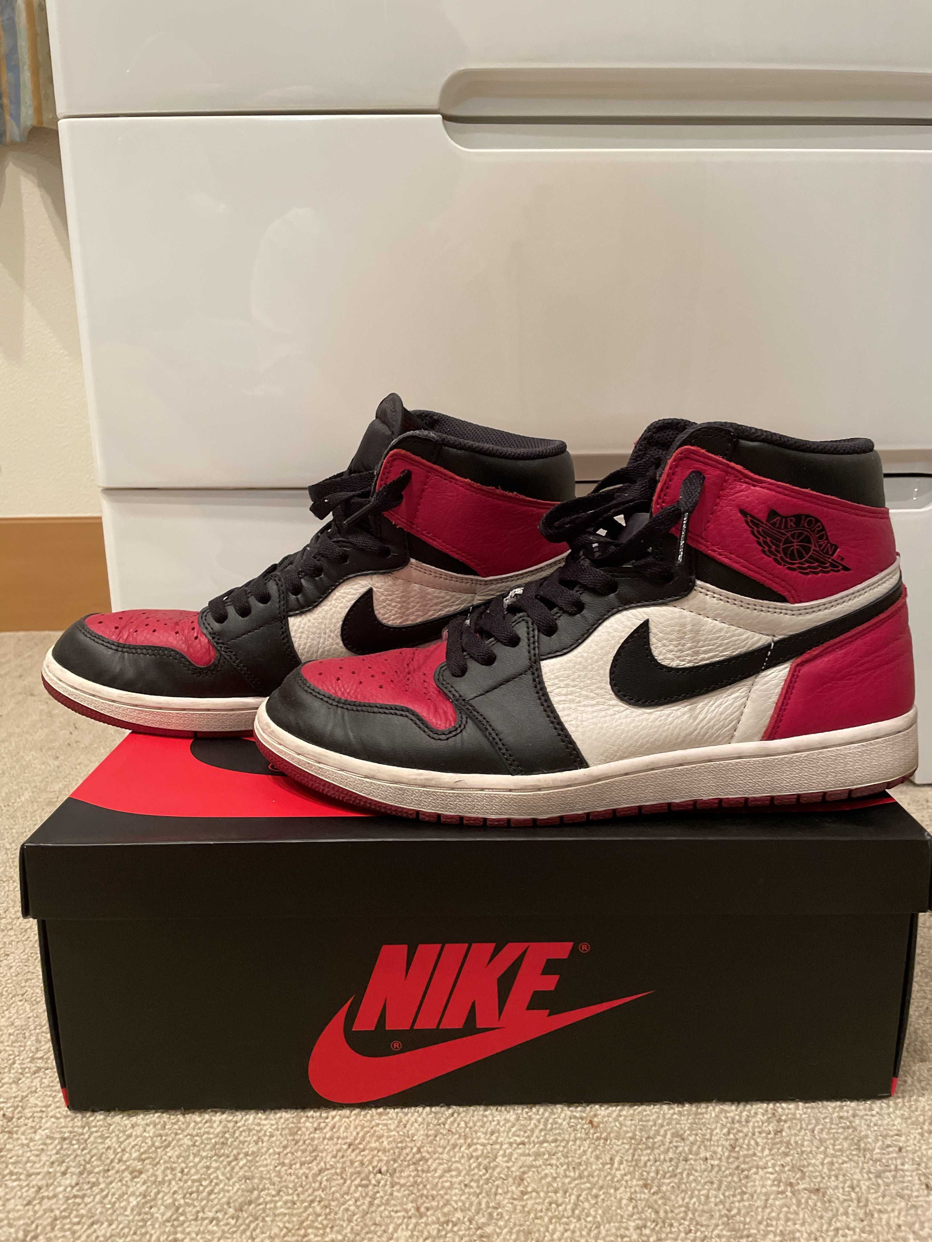 Nike Air Jordan 1 Retro High OG "Bred Toe"