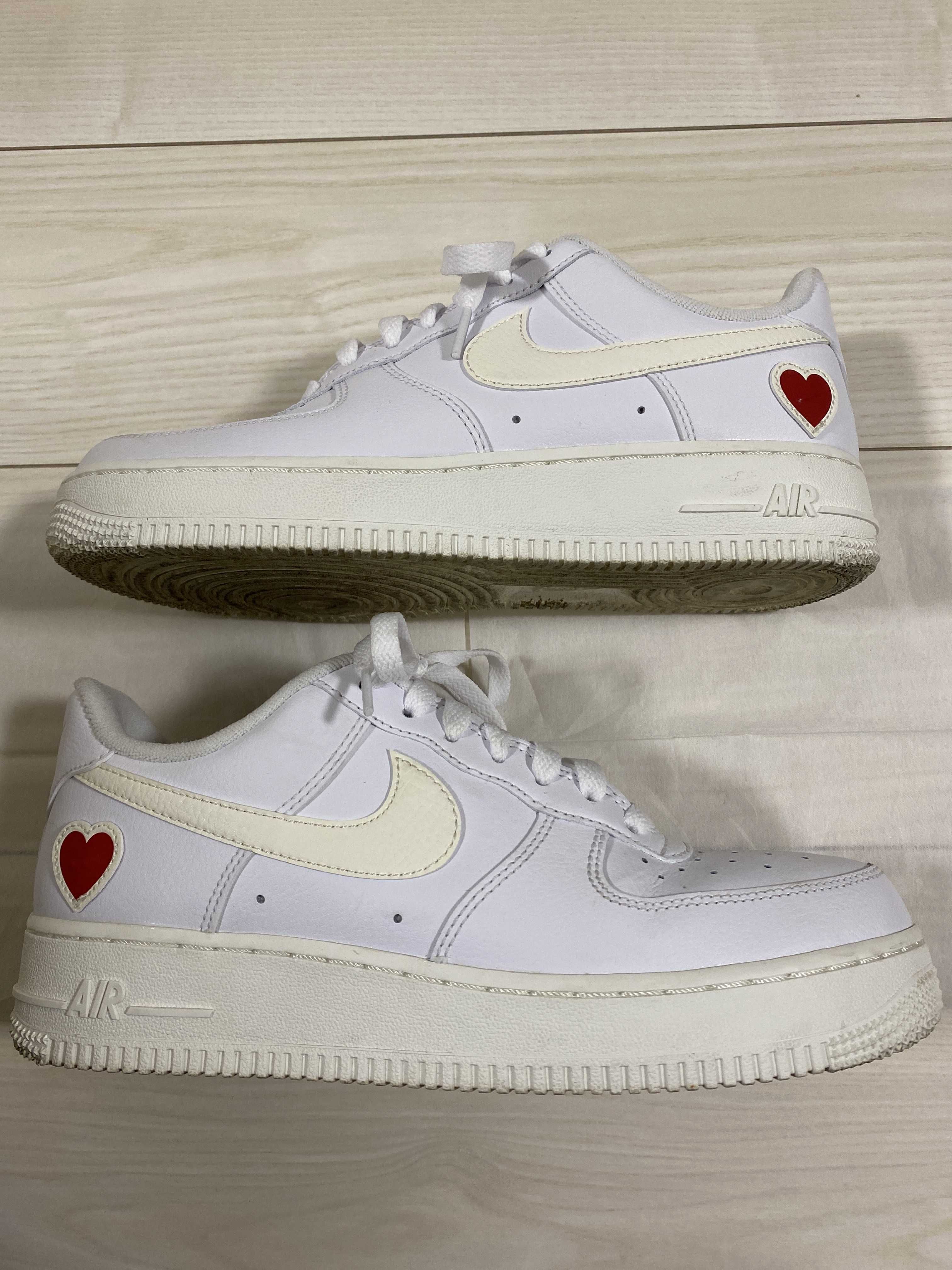 Nike Air Force 1 Low "Valentines Day"