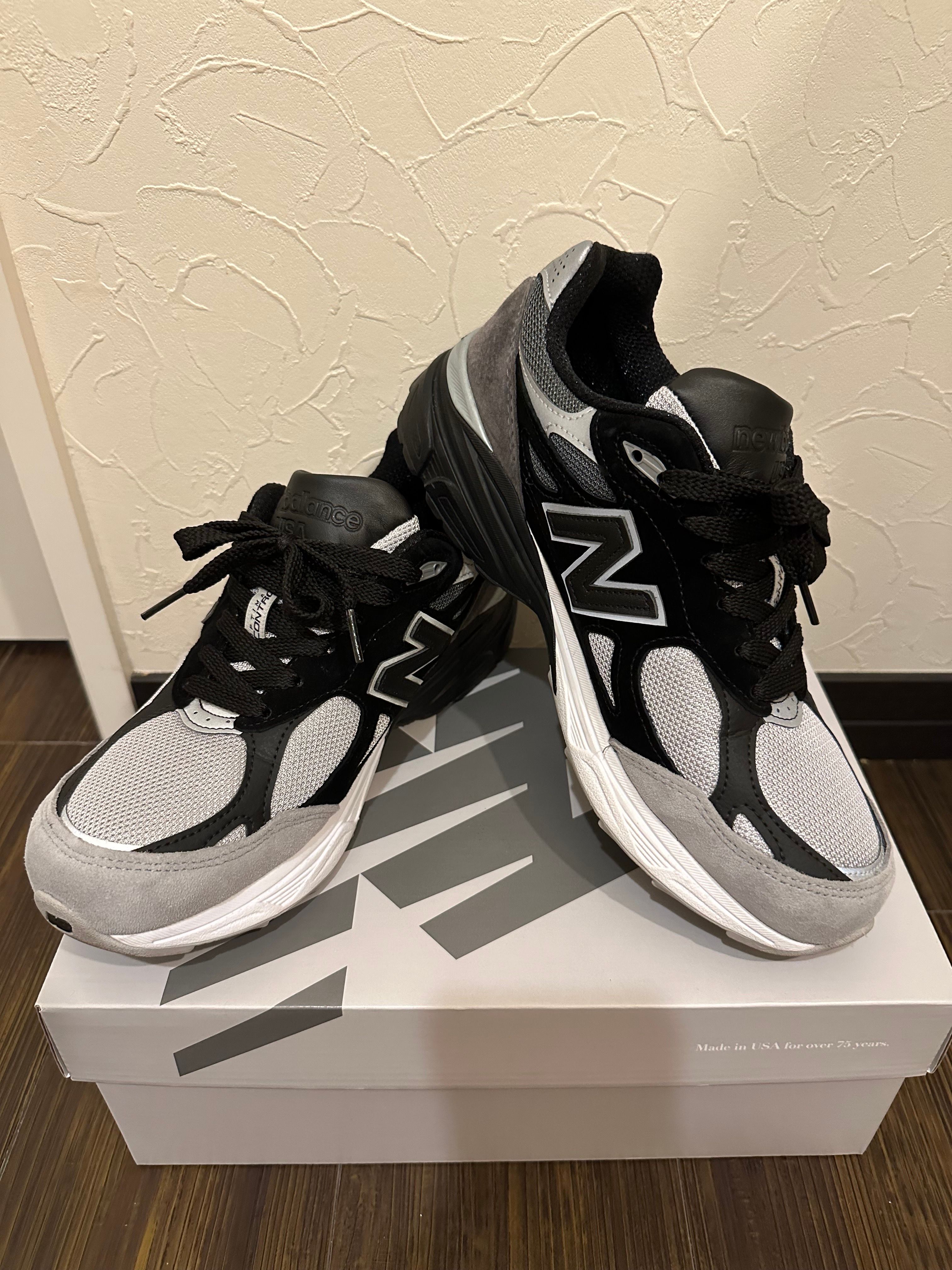 DTLR × New Balance 990V3 "GR3YSCALE"