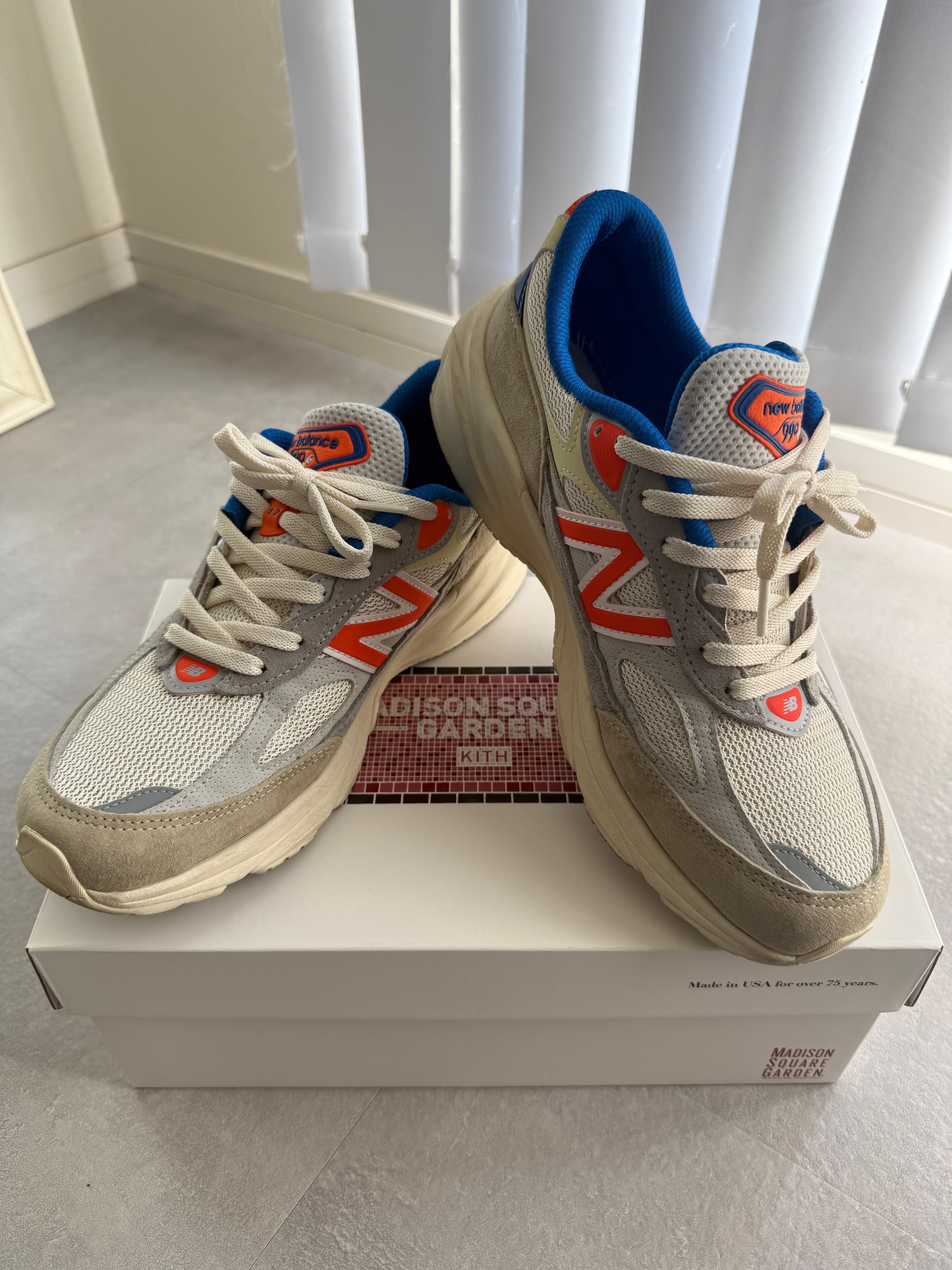 KITH × New Balance 990V6 Madison Square Garden "Sanddrift"