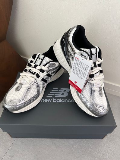 New Balance 1906R "Metallic/Silver/Black"